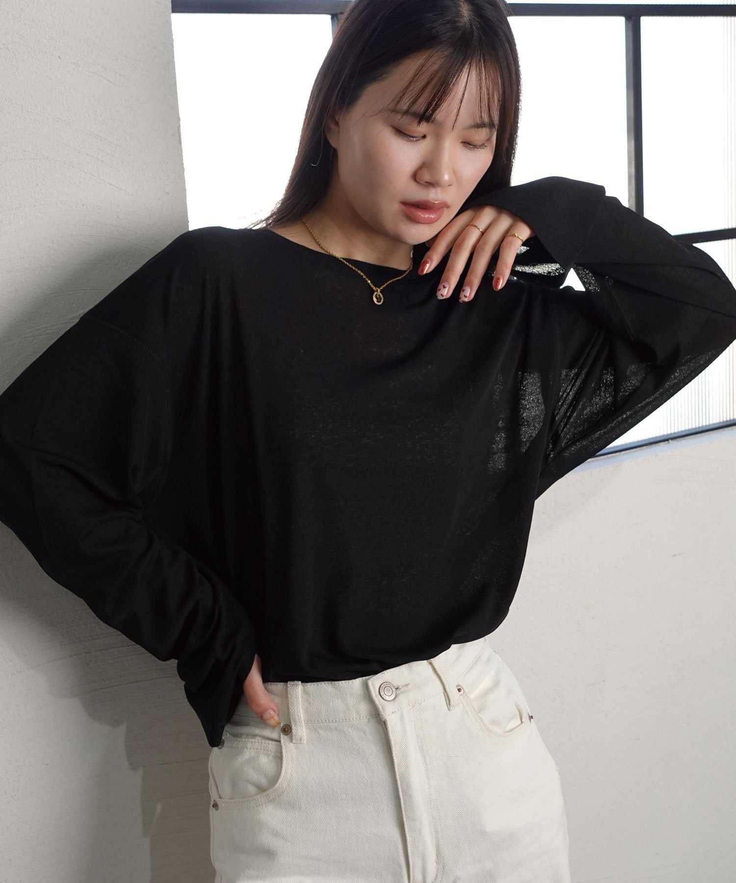 【コーナーズ/CORNERS】のサムホール付きサイドスリットシアートップス インテリア・キッズ・メンズ・レディースファッション・服の通販 founy(ファニー) 　ファッション　Fashion　レディースファッション　Fashion for Women　トップス・カットソー　Cut & Sew Tops　おすすめ　Recommended / Our Picks　インナー　Innerwear　キャミソール　Camisole, Spaghetti Strap Top　シアー　Sheer, See-Through　シンプル　Simple, Minimal　スリット　Slit, Slit Detail　トレンド　Trend, Trending Now　ルーズ　Loose, Oversized　ロング　Long, Long-Length　ブラック|ID: prp329100004655450 ipo3291000000033670188