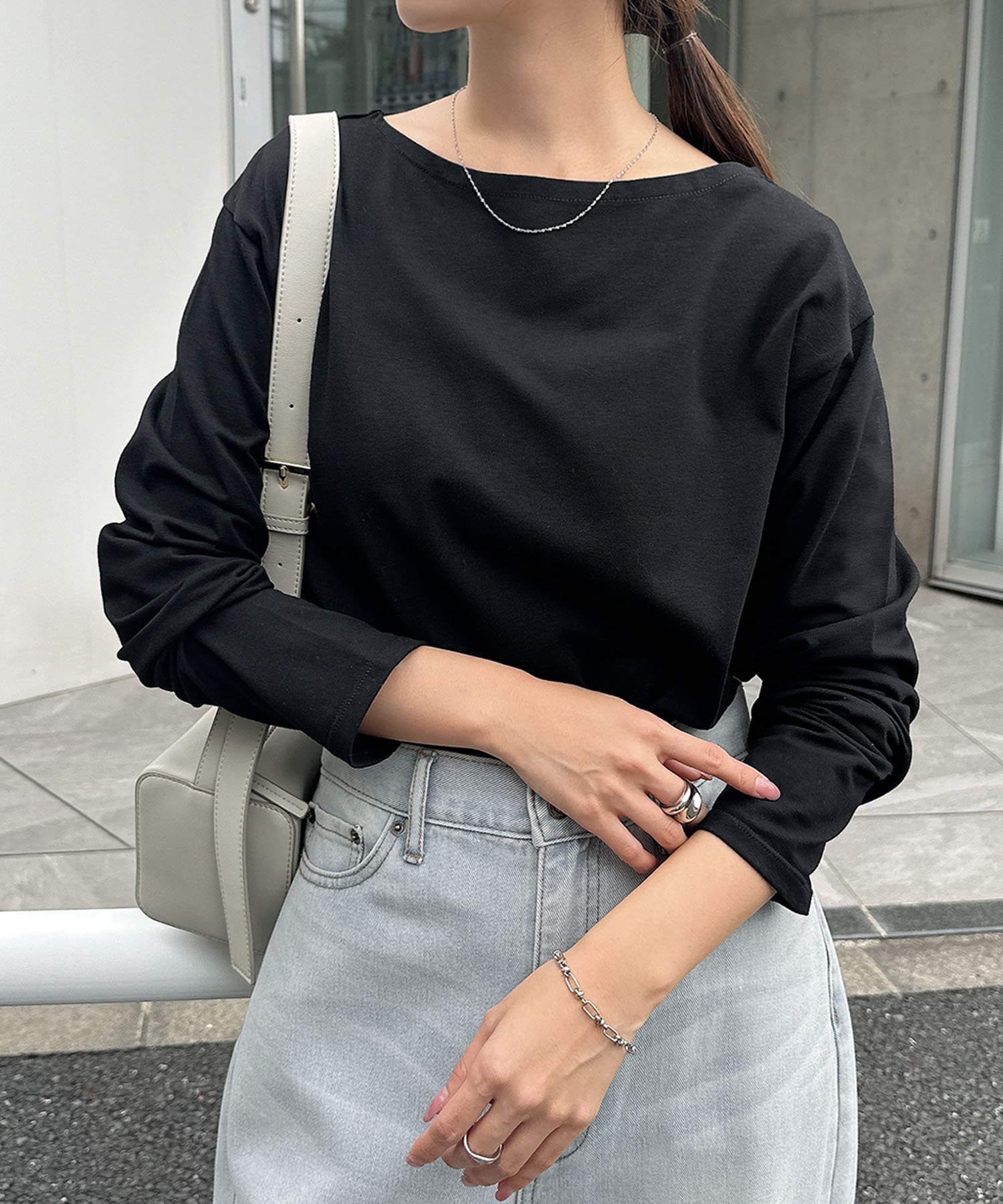 【アンドミー/andme】のボートネック 長袖 トップス 人気、トレンドファッション・服の通販 founy(ファニー) 　ファッション　Fashion　レディースファッション　Fashion for Women　トップス・カットソー　Cut & Sew Tops　おすすめ　Recommended / Our Picks　カットソー　Cut and Sewn Top　シンプル　Simple, Minimal　ラウンド　Round, Round Neck　エレガント 上品　Elegant　長袖　Long Sleeve, Full Sleeve　 other-1|ID: prp329100004655658 ipo3291000000033837268