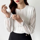 【ココモモ/COCOMOMO】の【新色登場!】 透け感シャーリング ブラウス シフォン フリル ラウンドネック 人気、トレンドファッション・服の通販 founy(ファニー) ファッション Fashion レディースファッション Fashion for Women トップス・カットソー Cut & Sew Tops シャツ・ブラウス・オフィスカジュアル Elegant Blouses & Button-Ups シアー Sheer, See-Through シフォン Chiffon, Lightweight Fabric シャーリング Shirring, Ruched フリル Frill, Ruffle ラウンド Round, Round Neck thumbnail ホワイト|ID: prp329100004655745 ipo3291000000034246977