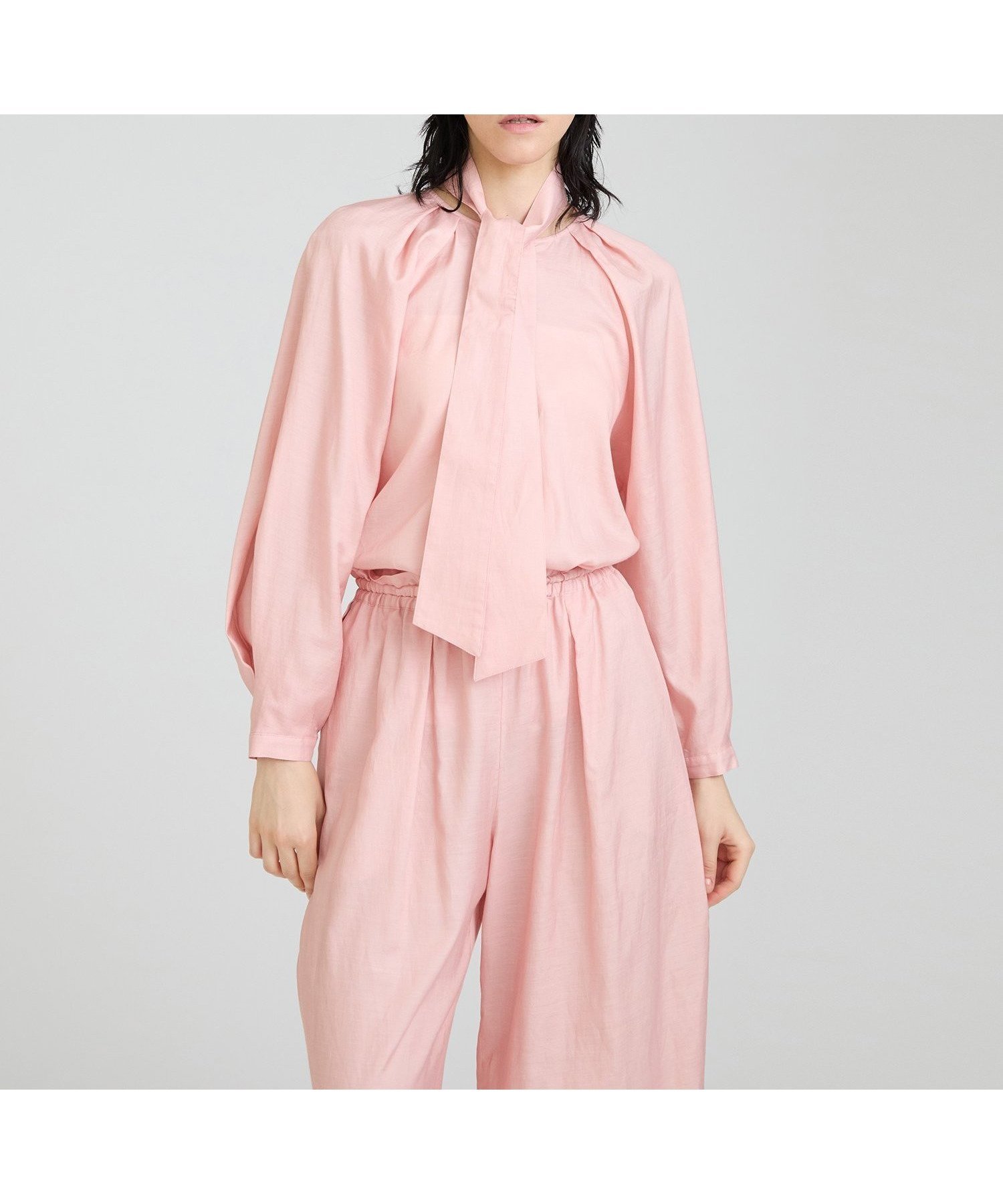 【ハウス オブ ロータス/HOUSE OF LOTUS】のダスティーツイルフォルムスリーブブラウス 人気、トレンドファッション・服の通販 founy(ファニー) 　ファッション　Fashion　レディースファッション　Fashion for Women　トップス・カットソー　Cut & Sew Tops　シャツ・ブラウス・オフィスカジュアル　Elegant Blouses & Button-Ups　2025年　2025　2025春夏・S/S　Spring/Summer 2025 SS25　ビンテージ　Vintage, Retro Style　夏　Summer　S/S・春夏　SS, Spring/Summer, Warm Season　 other-1|ID: prp329100004655752 ipo3291000000033902203