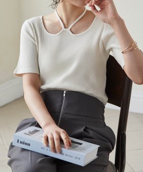 【ラナン/Ranan】のRanan/ホルターネックリブトップス 人気、トレンドファッション・服の通販 founy(ファニー) ファッション Fashion レディースファッション Fashion for Women トップス・カットソー Cut & Sew Tops ウェーブ Wavy Pattern ヴィンテージ Vintage Style カットソー Cut and Sewn Top カーゴパンツ Cargo Pants, Utility Pants ショート Short, Short Length スリム Slim, Slim Fit デコルテ Décolleté, Neckline デニム Denim, Jeans Material フィット Fit, Slim Fit ポケット Pocket, Pocket Detail リブニット Rib Knit, Ribbed Knit ワイド Wide, Wide Fit おすすめ Recommended / Our Picks |ID:prp329100004655767