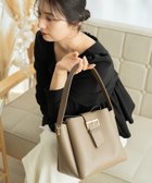 【デバイス/DEVICE】のREAIMER フラップベルト カウレザー ハンドバッグ ショルダーバッグ レディース 人気、トレンドファッション・服の通販 founy(ファニー) ファッション Fashion レディースファッション Fashion for Women ベルト&ウエストマーク Belts & Waist Accessories エレガント 上品 Elegant オケージョン Occasion Wear ショルダー Shoulder, Shoulder Strap シンプル Simple, Minimal パーティ Party, Party Style フォーマル Formal, Dressy フラップ Flap, Flap Pocket ポケット Pocket, Pocket Detail 再入荷 Restock / Back in Stock セレモニー Ceremony 新作・新入荷 New Arrivals / New In ビジネス 仕事 通勤 Business / Work / Commuting thumbnail グレーベージュ|ID: prp329100004655855 ipo3291000000033675290