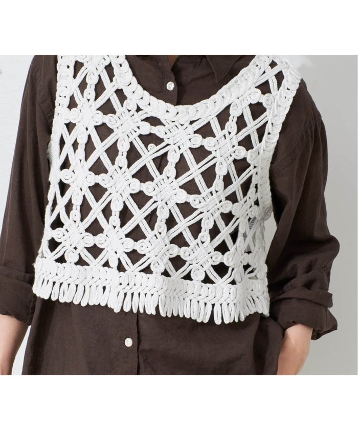 【スローブ イエナ/SLOBE IENA】のクロシェニットベスト インテリア・キッズ・メンズ・レディースファッション・服の通販 founy(ファニー) https://founy.com/ ファッション Fashion レディースファッション Fashion for Women アウター Coat / Outerwear Collection トップス・カットソー Cut & Sew Tops ニット Knit Tops & Sweaters ベスト&ジレ / 重ね着スタイル Vests & Gilets 2025年 2025 2025春夏・S/S Spring/Summer 2025 SS25 おすすめ Recommended / Our Picks カットソー Cut and Sewn Top シアー Sheer, See-Through ショート Short, Short Length ジャケット Jacket, Outerwear タンク Tank Top, Sleeveless Top バランス Balance, Style Balance フリンジ Fringe, Tassel 夏 Summer |ID: prp329100004656281 ipo3291000000033679469