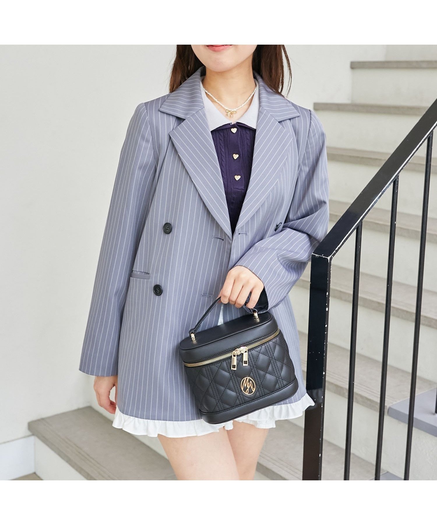 【マジェスティック レゴン/MAJESTIC LEGON】のバイカラーフリルトリムジャケット 人気、トレンドファッション・服の通販 founy(ファニー) 　ファッション　Fashion　レディースファッション　Fashion for Women　アウター　Coat / Outerwear Collection　レディースジャケット・軽アウター　Jackets　おすすめ　Recommended / Our Picks　ガーリー　Girly, Feminine Style　ジャケット　Jacket, Outerwear　セットアップ　Set-Up, Coordinated Outfit　ダウン　Down, Puffer　デニム　Denim, Jeans Material　トレンド　Trend, Trending Now　フェミニン　Feminine, Girly　フリル　Frill, Ruffle　再入荷　Restock / Back in Stock　 other-1|ID: prp329100004657706 ipo3291000000033714200