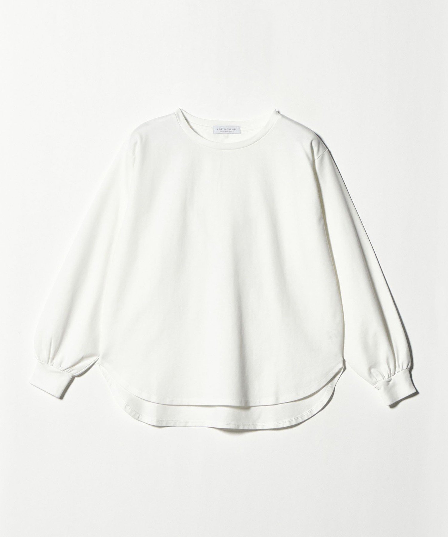 【ユナイテッドアローズ/UNITED ARROWS】のポンチ パフスリーブカットソー A DAY IN THE LIFE インテリア・キッズ・メンズ・レディースファッション・服の通販 founy(ファニー) 　ファッション　Fashion　レディースファッション　Fashion for Women　トップス・カットソー　Cut & Sew Tops　カットソー・ベーシックTシャツ　Cut-and-Sewn Tops / Stretch Tees & Basics　アクセサリー　Fashion Accessories　カットソー　Cut and Sewn Top　シンプル　Simple, Minimal　スカーフ　Scarf, Neckwear　スリーブ　Sleeve, Long Sleeve / Short Sleeve　ネックレス　Necklace, Pendant Necklace　フェミニン　Feminine, Girly　ベーシック　Basic, Essential　ペプラム　Peplum, Flared Hem　ワイド　Wide, Wide Fit　洗える　Machine Washable　無地　Plain, Solid Color　長袖　Long Sleeve, Full Sleeve　OFF WHITE|ID: prp329100004657869 ipo3291000000033882453