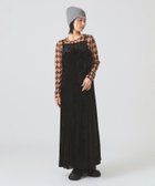 【ビームス ウイメン/BEAMS】の【手洗い可/肩紐調整可/ロング丈/パーティー/25AW】ベロア レース レイヤー ワンピース 人気、トレンドファッション・服の通販 founy(ファニー) ファッション Fashion レディースファッション Fashion for Women ワンピース Dresses エレガント 上品 Elegant オケージョン Occasion Wear クラッシュ Distressed, Crashed Style ストレート Straight, Straight Cut フレア Flare, Flared ベロア Velour, Soft Velvet リボン Ribbon, Bow レース Lace, Lace Fabric ロング Long, Long-Length 結婚式 Wedding thumbnail BLACK|ID: prp329100004657944 ipo3291000000033990651