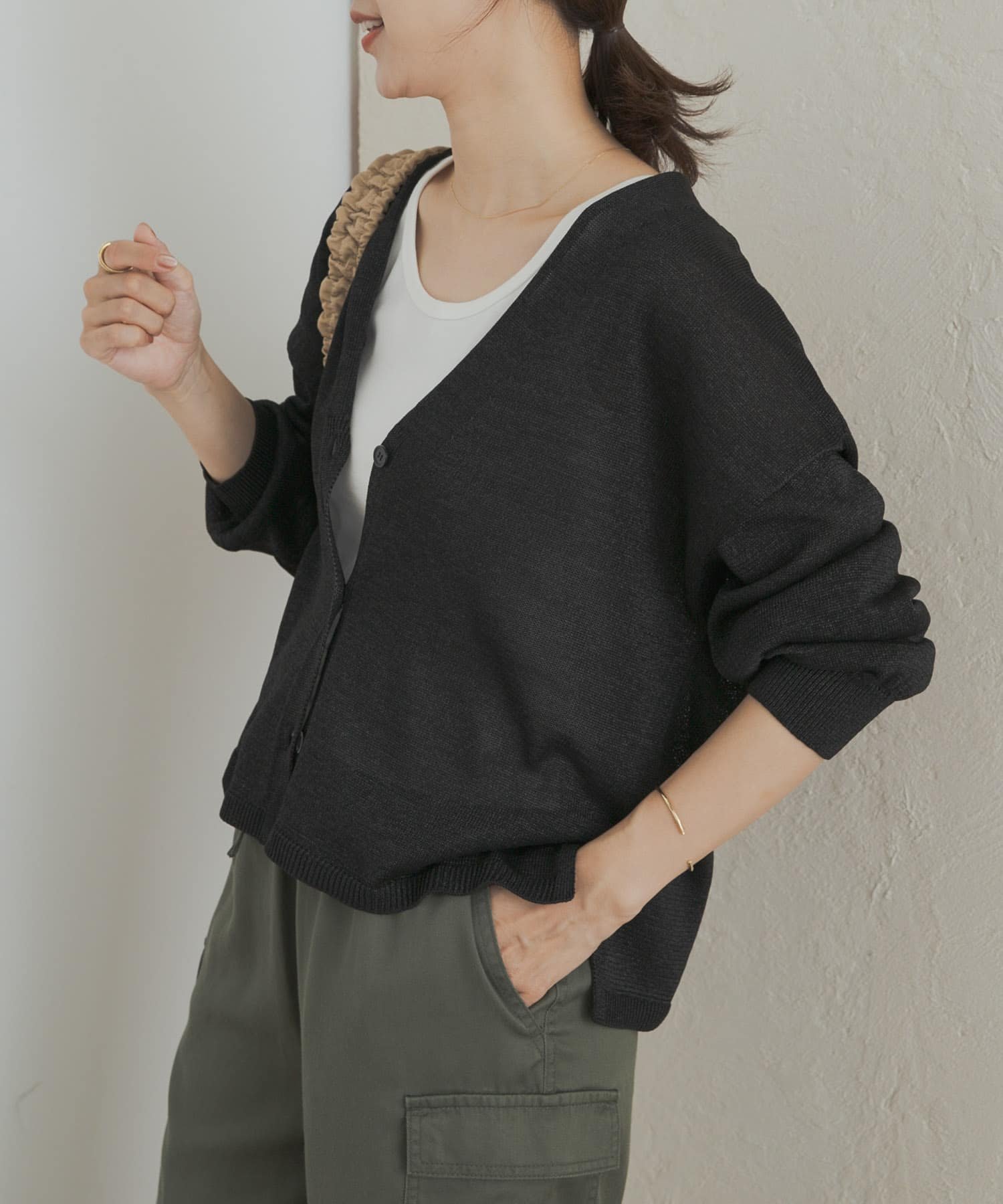 【アーバンリサーチ ドアーズ/URBAN RESEARCH DOORS】のウォッシャブルドライニットカーディガン インテリア・キッズ・メンズ・レディースファッション・服の通販 founy(ファニー) 　ファッション　Fashion　レディースファッション　Fashion for Women　トップス・カットソー　Cut & Sew Tops　ニット　Knit Tops & Sweaters　カーディガン・羽織り　Layered Style Cardigans　2025年　2025　2025-2026秋冬・A/W　Autumn/Winter 2025–26 AW25–26　冬　Winter / This Winter　カーディガン　Cardigan, Knitwear　ワイド　Wide, Wide Fit　夏　Summer　洗える　Machine Washable　A/W・秋冬　Autumn/Winter　BLACK|ID: prp329100004658076 ipo3291000000034231969
