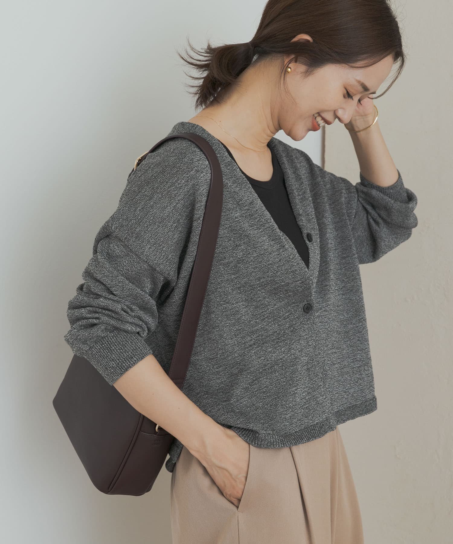 【アーバンリサーチ ドアーズ/URBAN RESEARCH DOORS】のウォッシャブルドライニットカーディガン インテリア・キッズ・メンズ・レディースファッション・服の通販 founy(ファニー) 　ファッション　Fashion　レディースファッション　Fashion for Women　トップス・カットソー　Cut & Sew Tops　ニット　Knit Tops & Sweaters　カーディガン・羽織り　Layered Style Cardigans　2025年　2025　2025-2026秋冬・A/W　Autumn/Winter 2025–26 AW25–26　冬　Winter / This Winter　カーディガン　Cardigan, Knitwear　ワイド　Wide, Wide Fit　夏　Summer　洗える　Machine Washable　A/W・秋冬　Autumn/Winter　MIX GRAY|ID: prp329100004658076 ipo3291000000034231970