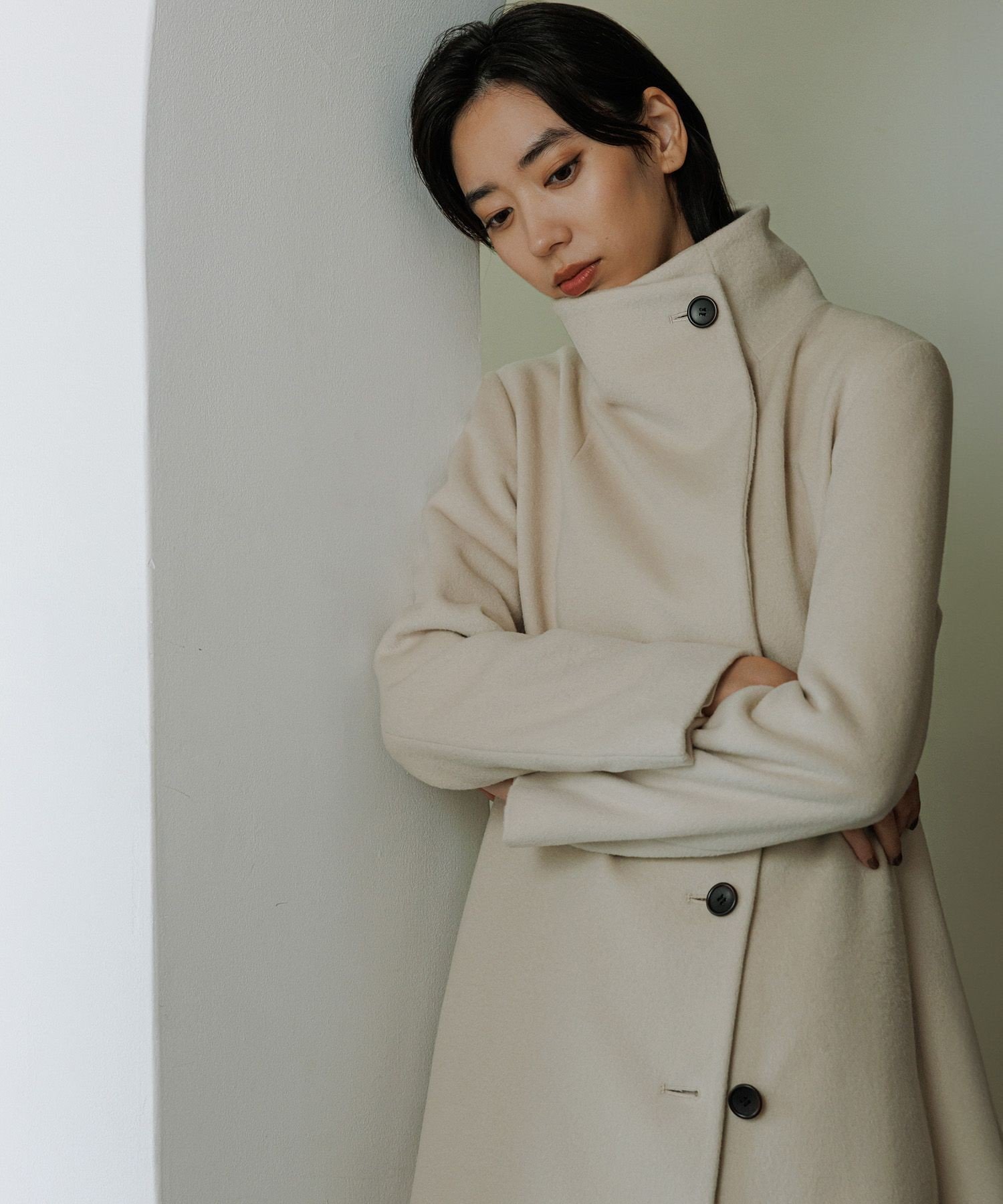 【ロペ/ROPE'】のプレミアムカシミヤ ロングコート【逸品・マルチWAY】【25AW】 インテリア・キッズ・メンズ・レディースファッション・服の通販 founy(ファニー) 　ファッション　Fashion　レディースファッション　Fashion for Women　アウター　Coat / Outerwear Collection　コート・ロングコート・ピーコート　Long Coats, Peacoats & More　エレガント 上品　Elegant　クラシカル　Classical, Vintage-Inspired　今季　This Season, Current Season　ジャケット　Jacket, Outerwear　スタンド　Stand Collar, Upright Stand　タイトスカート　Pencil Skirt, Tight Skirt　ダブル　Double, Double-Breasted　デコルテ　Décolleté, Neckline　トライアングル　Triangle, Triangular Shape　定番　Standard, Basic Item　プレミアム　Premium, High-End　ポケット　Pocket, Pocket Detail　防寒　Cold Protection, Winter-Ready　ロング　Long, Long-Length　A/W・秋冬　Autumn/Winter　おすすめ　Recommended / Our Picks　セレモニー　Ceremony　ビジネス 仕事 通勤　Business / Work / Commuting　2025年　2025　2025-2026秋冬・A/W　Autumn/Winter 2025–26 AW25–26　オフホワイト(15)|ID: prp329100004658336 ipo3291000000034506360