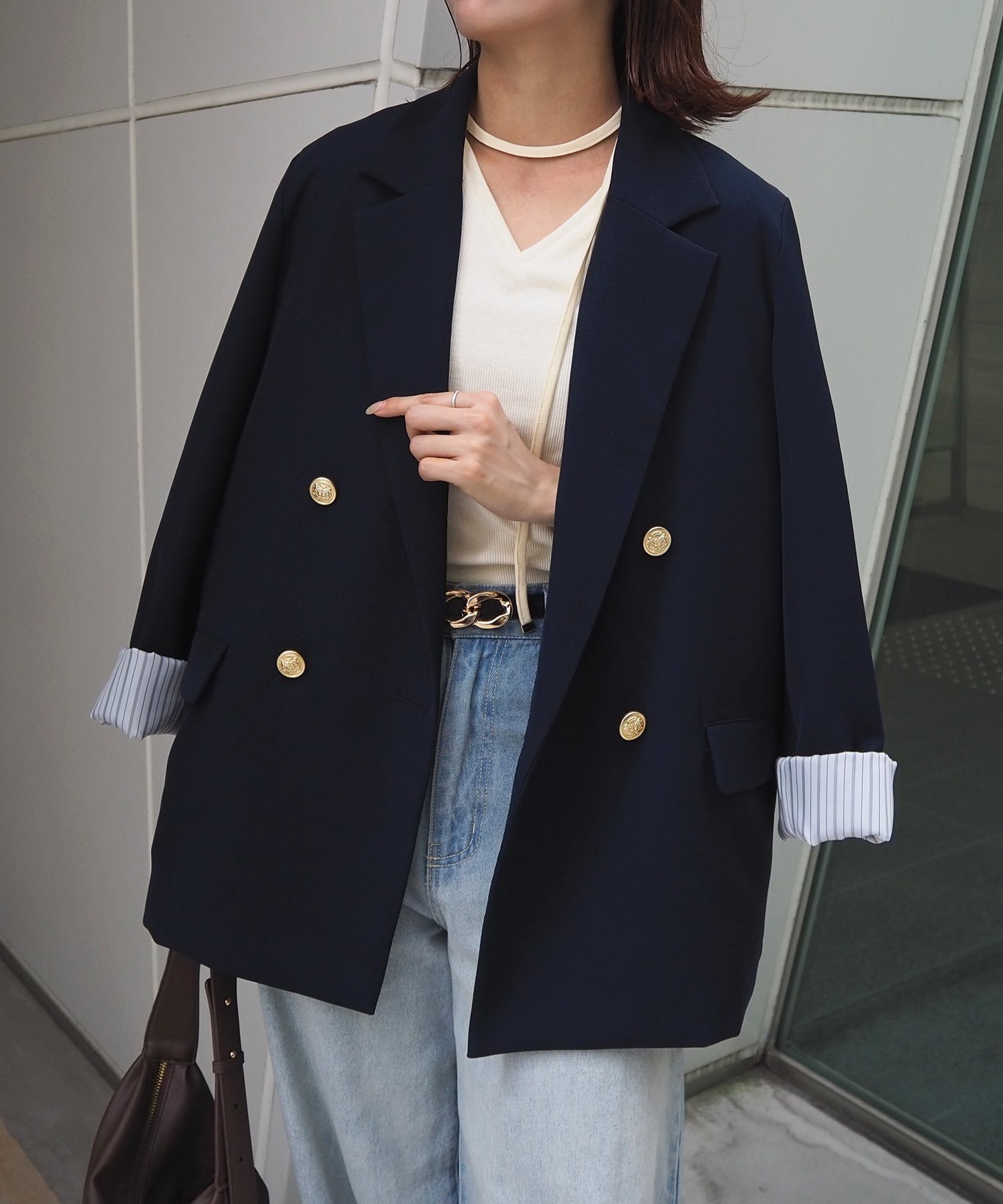 【ゼヴォン/Thevon】のGOLDボタンテーラードジャケット インテリア・キッズ・メンズ・レディースファッション・服の通販 founy(ファニー) 　ファッション　Fashion　レディースファッション　Fashion for Women　アウター　Coat / Outerwear Collection　レディースジャケット・軽アウター　Jackets　テーラードジャケット / 通勤・きれいめスタイル　Tailored Jackets & Blazers　2025年　2025　2025-2026秋冬・A/W　Autumn/Winter 2025–26 AW25–26　ジャケット　Jacket, Outerwear　スタイリッシュ　Stylish, Fashionable　ストライプ　Stripe, Striped Pattern　スラックス　Slacks, Dress Pants　デニム　Denim, Jeans Material　エレガント 上品　Elegant　定番　Standard, Basic Item　春　Spring　羽織　Haori, Light Jacket　ネイビー|ID: prp329100004658413 ipo3291000000033713398