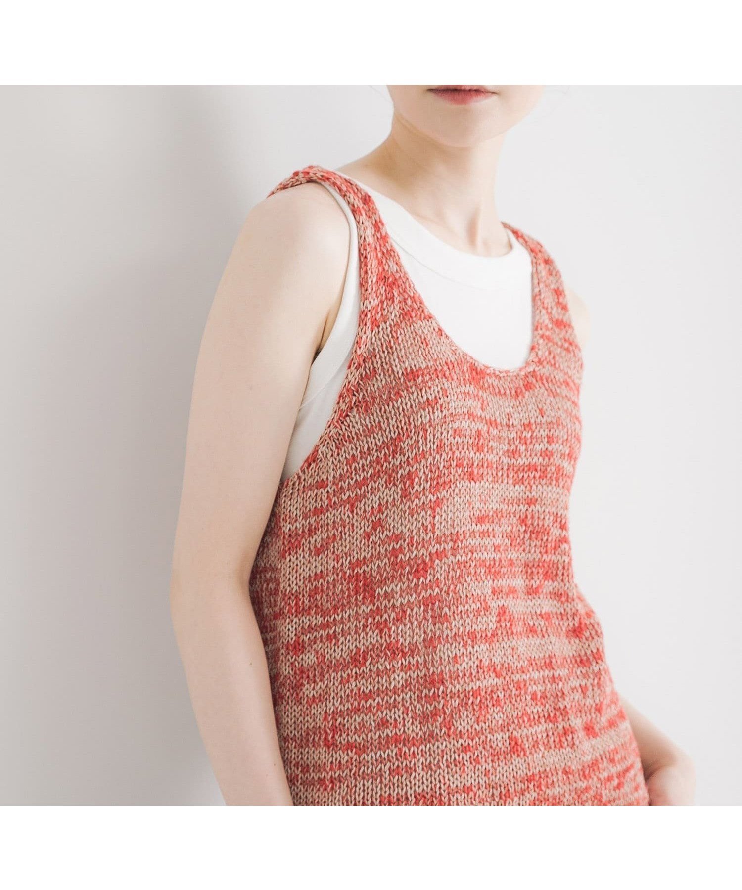 【アーバンリサーチ/URBAN RESEARCH】のリネン混ノースリーブニット 人気、トレンドファッション・服の通販 founy(ファニー) 　ファッション　Fashion　レディースファッション　Fashion for Women　トップス・カットソー　Cut & Sew Tops　ニット　Knit Tops & Sweaters　キャミソール&ノースリーブ　Camisoles & Sleeveless Tops　2025年　2025　2025春夏・S/S　Spring/Summer 2025 SS25　おすすめ　Recommended / Our Picks　カットソー　Cut and Sewn Top　シンプル　Simple, Minimal　ノースリーブ　Sleeveless, No-Sleeve　プリーツ　Pleats, Pleated　リゾート　Resort, Vacation Style　リネン　Linen, Linen Fabric　エレガント 上品　Elegant　夏　Summer　S/S・春夏　SS, Spring/Summer, Warm Season　 other-1|ID: prp329100004659145 ipo3291000000033720317