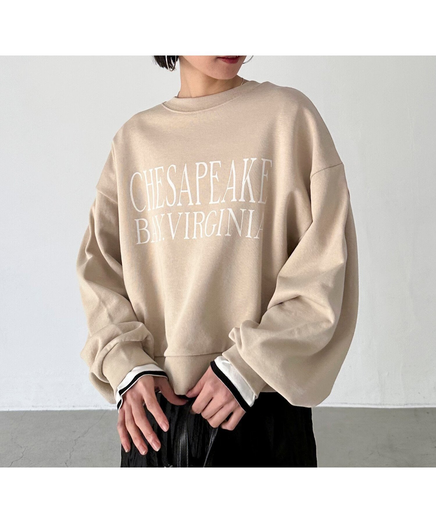 【ドゥ アルシーヴ/Doux archives】のVIRGINIAロゴウォッシュスウェット インテリア・キッズ・メンズ・レディースファッション・服の通販 founy(ファニー) 　ファッション　Fashion　レディースファッション　Fashion for Women　トップス・カットソー　Cut & Sew Tops　レディースパーカー・カジュアルフーディー　Casual Hoodies & Sweatshirts　スウェット・クルーネックトップス　Sweatshirts & Crewnecks / Relaxed Fit Sweat Tops　ショルダー　Shoulder, Shoulder Strap　ショート　Short, Short Length　スウェット / スエット　Sweatshirt, Sweatwear　ドロップ　Drop Shoulder, Dropped Style　バランス　Balance, Style Balance　ヴィンテージ　Vintage Style　BEIGE|ID: prp329100004659369 ipo3291000000033721341