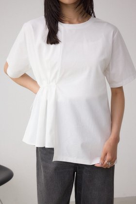 【アズール バイ マウジー/AZUL by moussy】のフハクドッキングドロストトップス 人気、トレンドファッション・服の通販 founy(ファニー) ファッション Fashion レディースファッション Fashion for Women トップス・カットソー Cut & Sew Tops アシンメトリー Asymmetrical Style カットソー Cut and Sewn Top シンプル Simple, Minimal ドッキング Docking, Mixed Material バランス Balance, Style Balance ペプラム Peplum, Flared Hem ボトム Bottoms, Lower Wear ワイド Wide, Wide Fit |ID:prp329100004659614