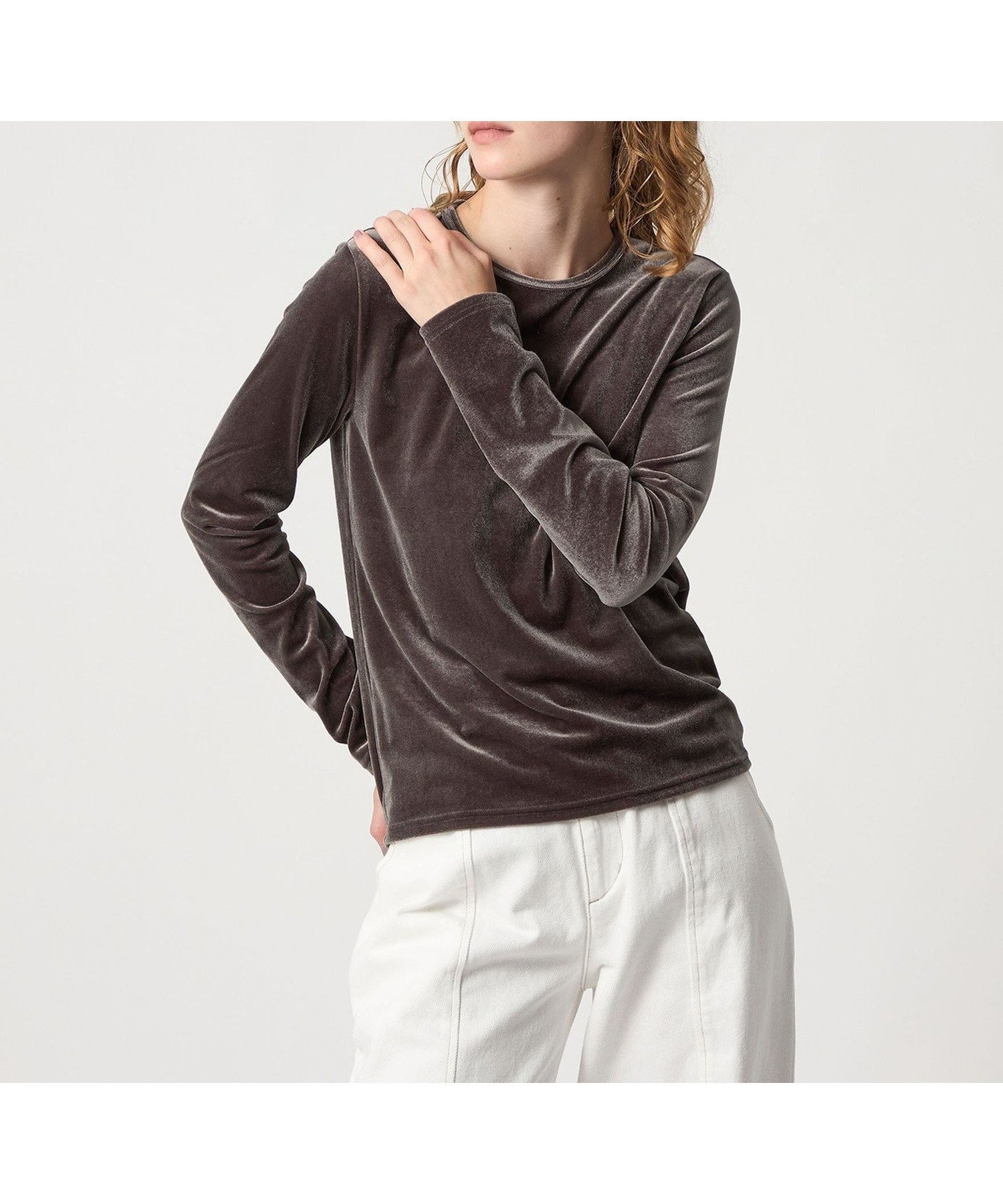 【ビューティ&ユース ユナイテッドアローズ/BEAUTY&YOUTH / UNITED ARROWS】のSteven Alan ベロア ロングスリーブ プルオーバー インテリア・キッズ・メンズ・レディースファッション・服の通販 founy(ファニー) 　ファッション　Fashion　レディースファッション　Fashion for Women　トップス・カットソー　Cut & Sew Tops　カジュアルプルオーバー・ニットトップス　Pullovers & Knit Tops / Casual Pullovers　ベロアトップス　Velour Tops / Velvet-Look Items　おすすめ　Recommended / Our Picks　インナー　Innerwear　スリーブ　Sleeve, Long Sleeve / Short Sleeve　ベスト　Vest, Waistcoat　ベロア　Velour, Soft Velvet　ロング　Long, Long-Length　エレガント 上品　Elegant　定番　Standard, Basic Item　DK.GRAY|ID: prp329100004660197 ipo3291000000033837608