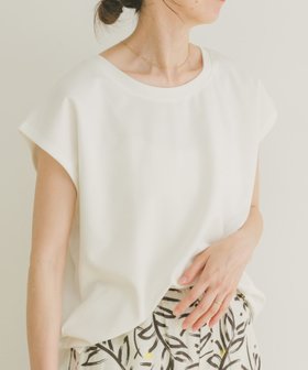 【アイテムズアーバンリサーチ/ITEMS URBAN RESEARCH】のバックボタンフレンチTシャツ 人気、トレンドファッション・服の通販 founy(ファニー) ファッション Fashion レディースファッション Fashion for Women トップス・カットソー Cut & Sew Tops シャツ・ブラウス・オフィスカジュアル Elegant Blouses & Button-Ups ロングTシャツ・Tシャツ Longline T-Shirts & Tees バッグ Bags 2025年 2025 2025春夏・S/S Spring/Summer 2025 SS25 インナー Innerwear コンパクト Compact, Small Size シンプル Simple, Minimal スリーブ Sleeve, Long Sleeve / Short Sleeve バランス Balance, Style Balance フレンチ French, French Style ベーシック Basic, Essential ボトム Bottoms, Lower Wear エレガント 上品 Elegant 夏 Summer S/S・春夏 SS, Spring/Summer, Warm Season |ID:prp329100004660918