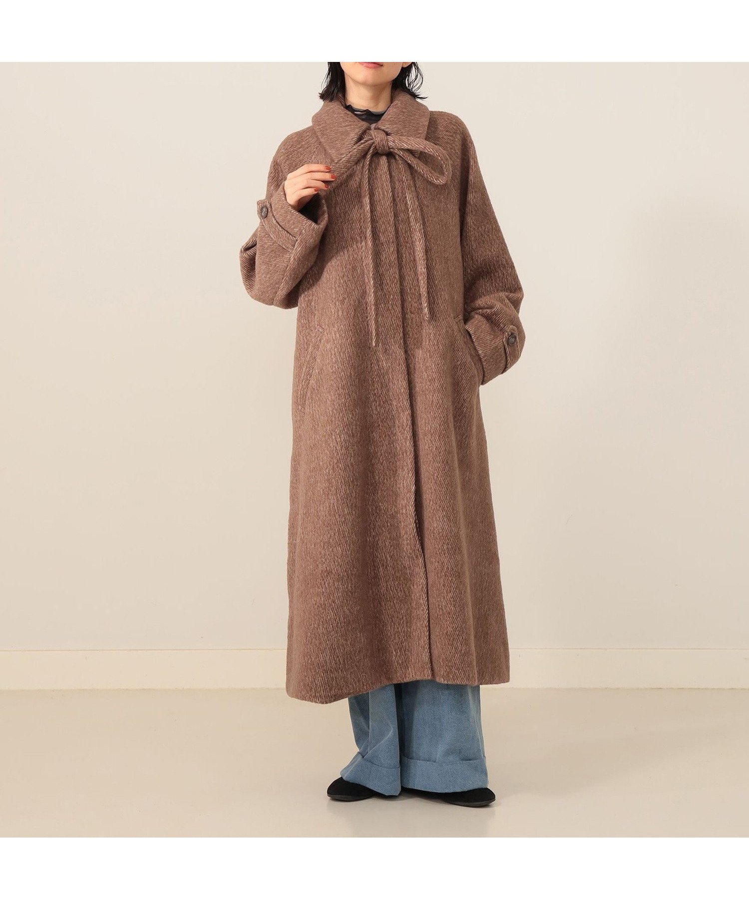 【カロリナ グレイサー/CAROLINA GLASER】のリボン コート 人気、トレンドファッション・服の通販 founy(ファニー) 　ファッション　Fashion　レディースファッション　Fashion for Women　アウター　Coat / Outerwear Collection　コート・ロングコート・ピーコート　Long Coats, Peacoats & More　ガーリー　Girly, Feminine Style　シンプル　Simple, Minimal　スウェット / スエット　Sweatshirt, Sweatwear　リボン　Ribbon, Bow　エレガント 上品　Elegant　今季　This Season, Current Season　 other-1|ID: prp329100004660995 ipo3291000000033728891