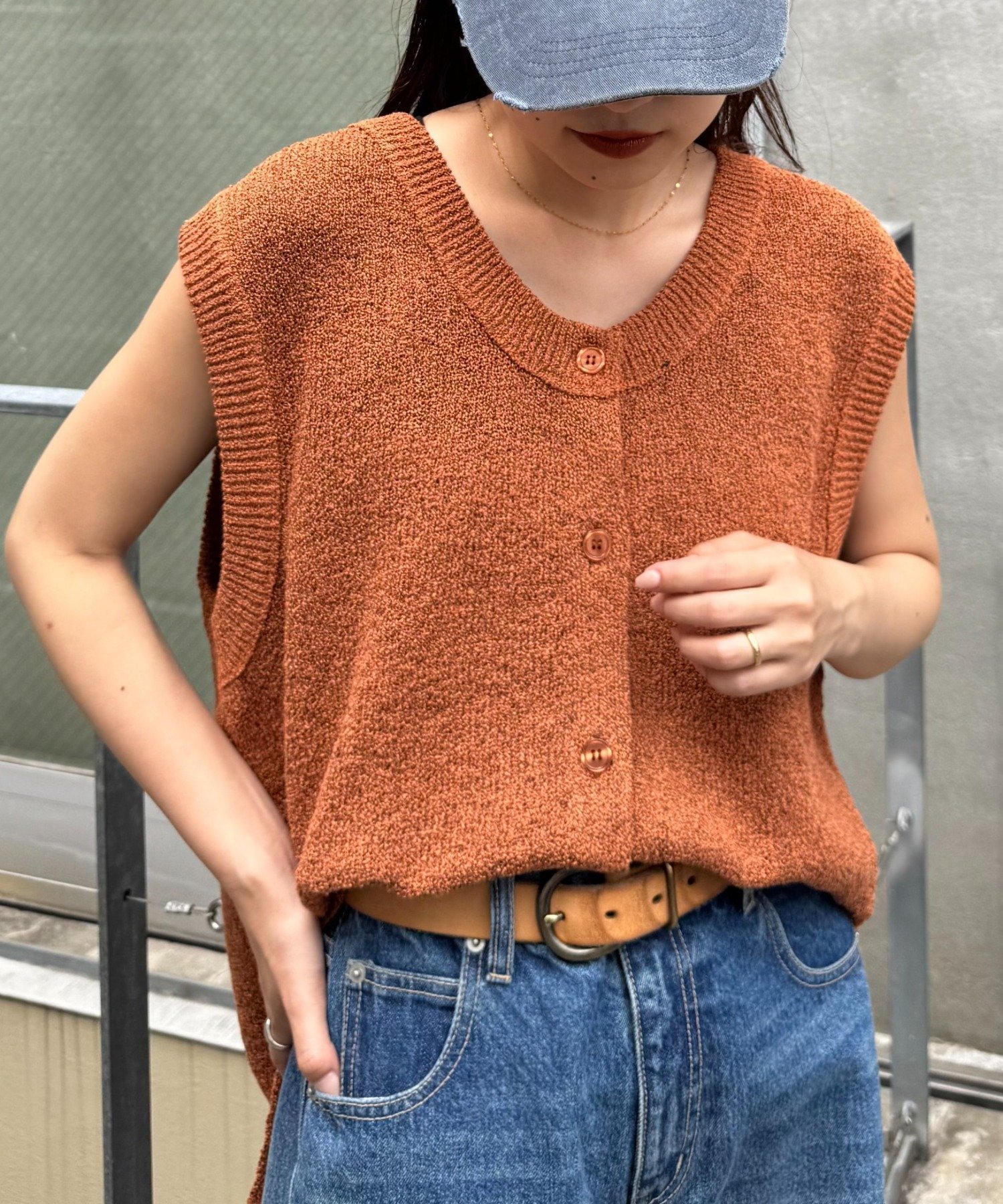 【チャオパニックティピー/CIAOPANIC TYPY】のメランジ編みサマーニットベスト インテリア・キッズ・メンズ・レディースファッション・服の通販 founy(ファニー) 　ファッション　Fashion　レディースファッション　Fashion for Women　アウター　Coat / Outerwear Collection　トップス・カットソー　Cut & Sew Tops　ニット　Knit Tops & Sweaters　ベスト&ジレ / 重ね着スタイル　Vests & Gilets　サマー　Summer, Summer Style　タンク　Tank Top, Sleeveless Top　デニム　Denim, Jeans Material　ノースリーブ　Sleeveless, No-Sleeve　ベスト　Vest, Waistcoat　メランジ　Melange, Mixed Yarn　リラックス　Relax, Relaxed Fit　ロング　Long, Long-Length　ワイド　Wide, Wide Fit　おすすめ　Recommended / Our Picks　オレンジ|ID: prp329100004661032 ipo3291000000033729187