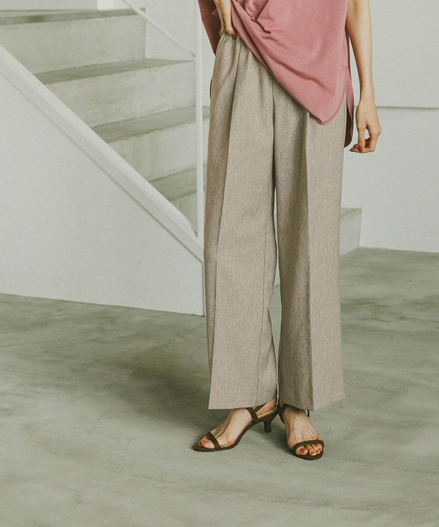 【グローバルワーク/GLOBAL WORK】の吉高由里子さん着用/スッキリイージーパンツ/571422 インテリア・キッズ・メンズ・レディースファッション・服の通販 founy(ファニー) ファッション Fashion レディースファッション Fashion for Women パンツ Pants & Trousers おすすめ Recommended / Our Picks ジャケット Jacket, Outerwear スウェット / スエット Sweatshirt, Sweatwear ストレッチ Stretch, Stretchy Fabric ストレート Straight, Straight Cut センター Center, Center Line デニム Denim, Jeans Material フロント Front, Front Design 吸水 Absorbent, Quick-Dry 杢ベージュ52|ID: prp329100004661202 ipo3291000000033730273