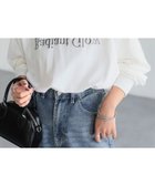 【リベリー/Riberry】の反転ロゴ刺繍ロンT/綿100%Tシャツ 人気、トレンドファッション・服の通販 founy(ファニー) ファッション Fashion レディースファッション Fashion for Women トップス・カットソー Cut & Sew Tops シャツ・ブラウス・オフィスカジュアル Elegant Blouses & Button-Ups ロングTシャツ・Tシャツ Longline T-Shirts & Tees インナー Innerwear カーゴパンツ Cargo Pants, Utility Pants ショルダー Shoulder, Shoulder Strap シンプル Simple, Minimal デニム Denim, Jeans Material ドロップ Drop Shoulder, Dropped Style 定番 Standard, Basic Item 長袖 Long Sleeve, Full Sleeve ミニスカート Mini Skirt, Short Skirt ルーズ Loose, Oversized 冬 Winter / This Winter おすすめ Recommended / Our Picks 夏 Summer thumbnail ホワイト×パープル|ID: prp329100004661402 ipo3291000000033731027