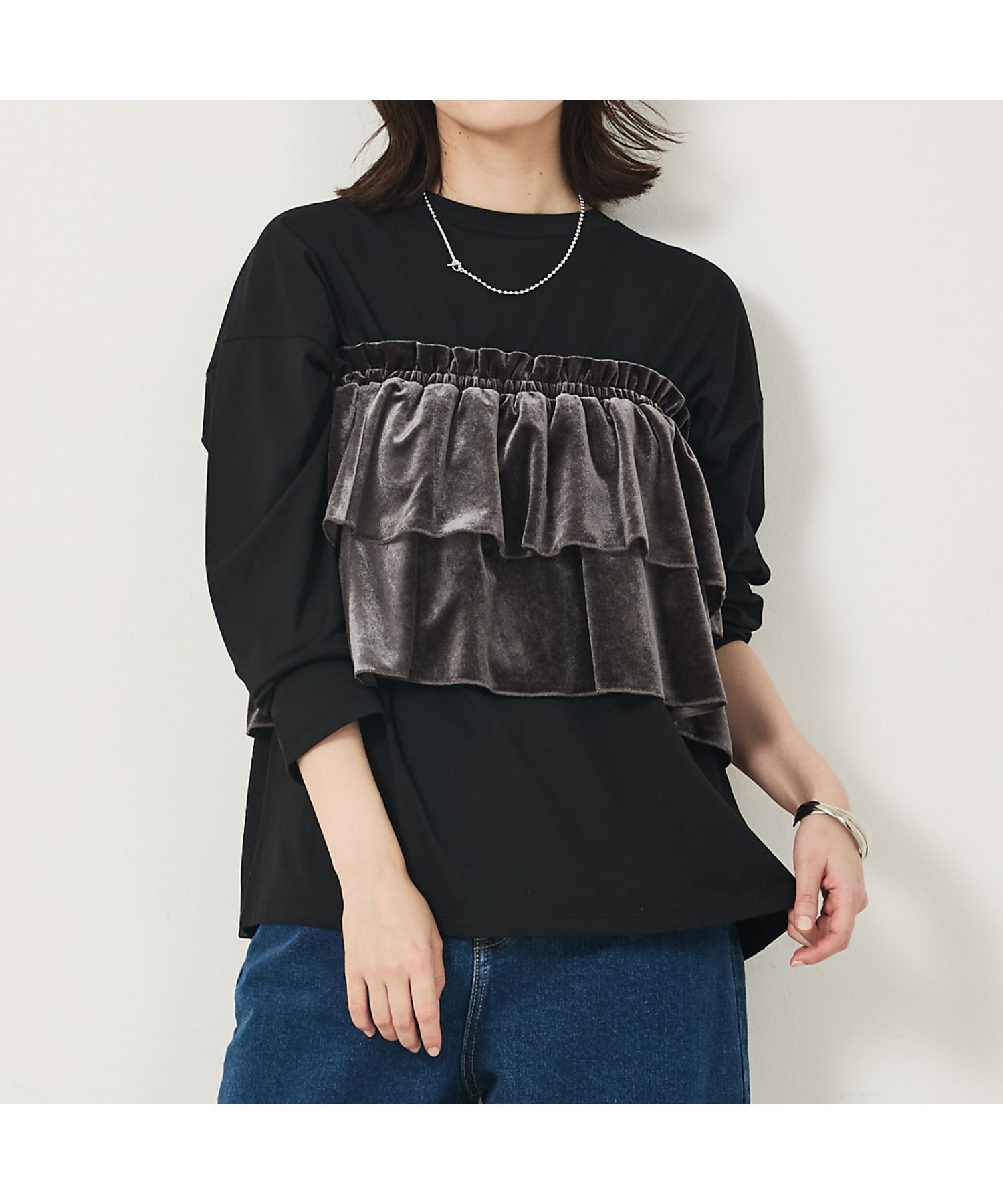 【アバハウスマヴィ/abahouse mavie】の【WEB Domani掲載】ベロアビスチェ付ロンT インテリア・キッズ・メンズ・レディースファッション・服の通販 founy(ファニー) 　ファッション　Fashion　レディースファッション　Fashion for Women　トップス・カットソー　Cut & Sew Tops　ロングTシャツ・Tシャツ　Longline T-Shirts & Tees　ベロアトップス　Velour Tops / Velvet-Look Items　ビスチェ　Bustiers & Corset Tops / Layered Bustier Style　ジャケット　Jacket, Outerwear　タンク　Tank Top, Sleeveless Top　ビスチェ　Bustier, Corset Top　ベロア　Velour, Soft Velvet　ボトム　Bottoms, Lower Wear　秋　Autumn　雑誌　Magazine, Fashion Magazine　チャコールグレー|ID: prp329100004661583 ipo3291000000033731607