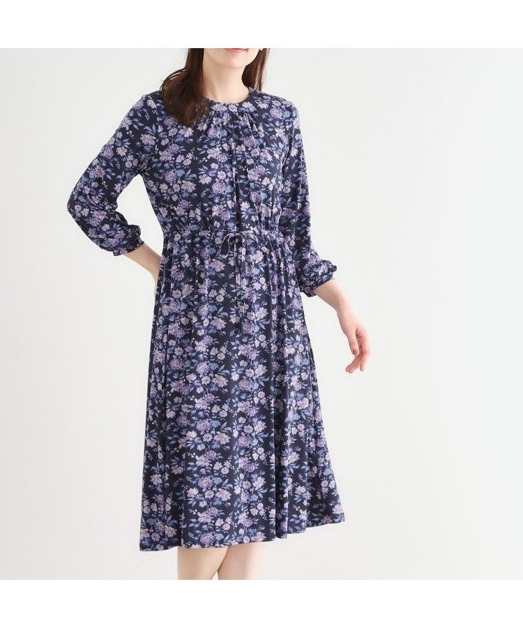 【ローラアシュレイ/LAURA ASHLEY】の【洗える/ジャージ素材/同柄アイテムあり】ロミリー柄 ワンピース インテリア・キッズ・メンズ・レディースファッション・服の通販 founy(ファニー) 　ファッション　Fashion　レディースファッション　Fashion for Women　ワンピース　Dresses　ポケット　Pocket, Pocket Detail　リボン　Ribbon, Bow　エレガント 上品　Elegant　洗える　Machine Washable　ネイビー|ID: prp329100004661926 ipo3291000000033828079
