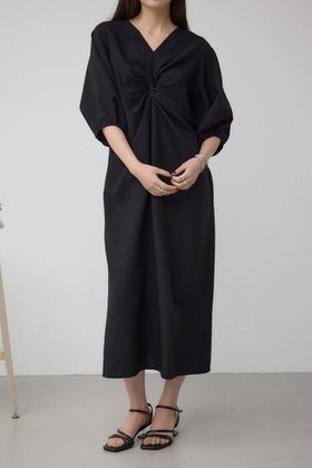 【アズール バイ マウジー/AZUL by moussy】の前後2WAYデザインワンピース 人気、トレンドファッション・服の通販 founy(ファニー) ファッション Fashion レディースファッション Fashion for Women ワンピース Dresses スリーブ Sleeve, Long Sleeve / Short Sleeve ツイスト Tweed, Tweed Fabric 夏 Summer |ID:prp329100004661932