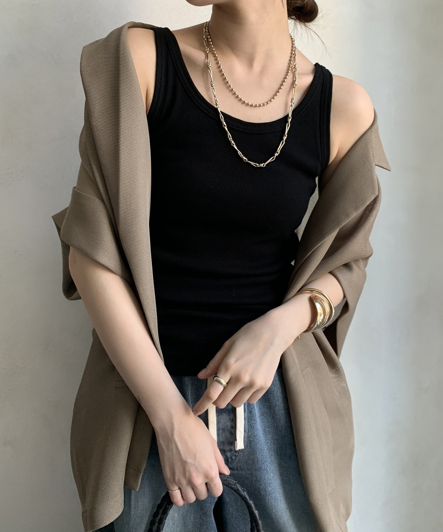 【ドゥドゥ/DouDou】の【新色追加】リブタンク インテリア・キッズ・メンズ・レディースファッション・服の通販 founy(ファニー) 　ファッション　Fashion　レディースファッション　Fashion for Women　アクセサリー　Fashion Accessories　インナー　Innerwear　カーディガン　Cardigan, Knitwear　ジャケット　Jacket, Outerwear　雑誌　Magazine, Fashion Magazine　デコルテ　Décolleté, Neckline　デニム　Denim, Jeans Material　ネックレス　Necklace, Pendant Necklace　フィット　Fit, Slim Fit　ベーシック　Basic, Essential　リラックス　Relax, Relaxed Fit　ワイド　Wide, Wide Fit　S/S・春夏　SS, Spring/Summer, Warm Season　再入荷　Restock / Back in Stock　夏　Summer　2025年　2025　2025春夏・S/S　Spring/Summer 2025 SS25　ブラック|ID: prp329100004662006 ipo3291000000033733156