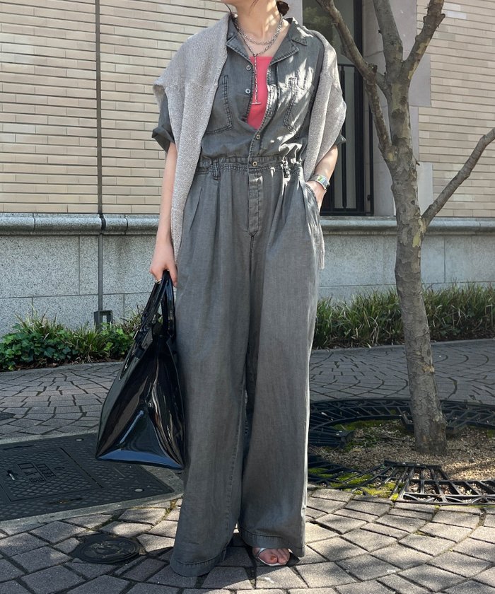 【ドゥドゥ/DouDou】のソフトタッチデニムオールインワン インテリア・キッズ・メンズ・レディースファッション・服の通販 founy(ファニー) https://founy.com/ ファッション Fashion レディースファッション Fashion for Women ワンピース Dresses オールインワン・ワンピース Dresses and Jumpsuits 2025年 2025 2025春夏・S/S Spring/Summer 2025 SS25 インナー Innerwear シンプル Simple, Minimal ストレート Straight, Straight Cut スーツ Suit, Formalwear デニム Denim, Jeans Material ルーズ Loose, Oversized ワイド Wide, Wide Fit 再入荷 Restock / Back in Stock 夏 Summer S/S・春夏 SS, Spring/Summer, Warm Season |ID: prp329100004662063 ipo3291000000033733392