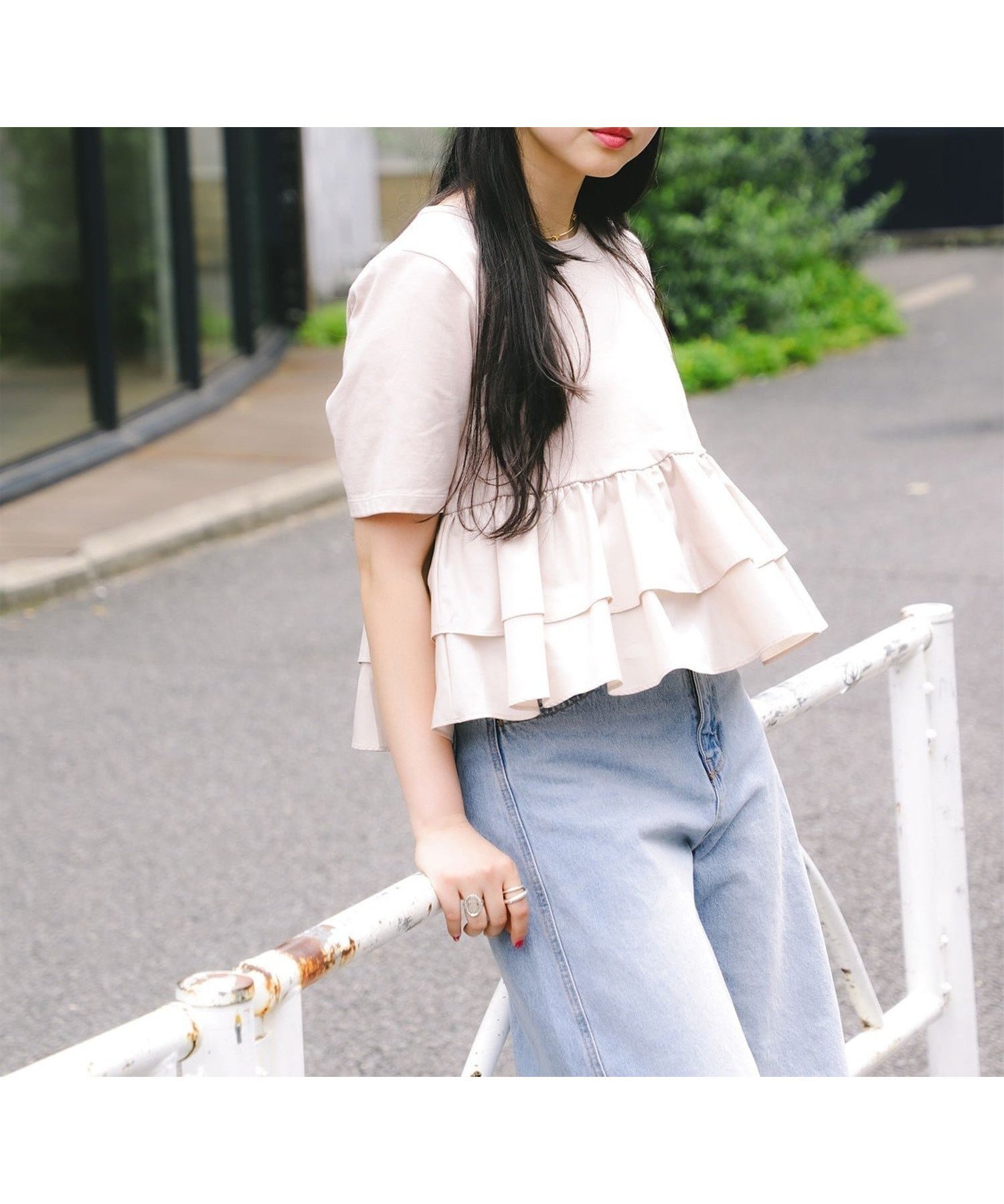 【ビームス ウイメン/BEAMS】の【秋色/Aライン/デザインT/きれいめ】ティアード キリカエ クルーネック Tシャツ 25AW インテリア・キッズ・メンズ・レディースファッション・服の通販 founy(ファニー) 　ファッション　Fashion　レディースファッション　Fashion for Women　トップス・カットソー　Cut & Sew Tops　シャツ・ブラウス・オフィスカジュアル　Elegant Blouses & Button-Ups　ロングTシャツ・Tシャツ　Longline T-Shirts & Tees　アクセサリー　Fashion Accessories　オケージョン　Occasion Wear　ギャザー　Gathered, Ruffled　ティアード　Tiered, Tiered Style　フィット　Fit, Slim Fit　おすすめ　Recommended / Our Picks　2025年　2025　2025-2026秋冬・A/W　Autumn/Winter 2025–26 AW25–26　BEIGE|ID: prp329100004662072 ipo3291000000033846679