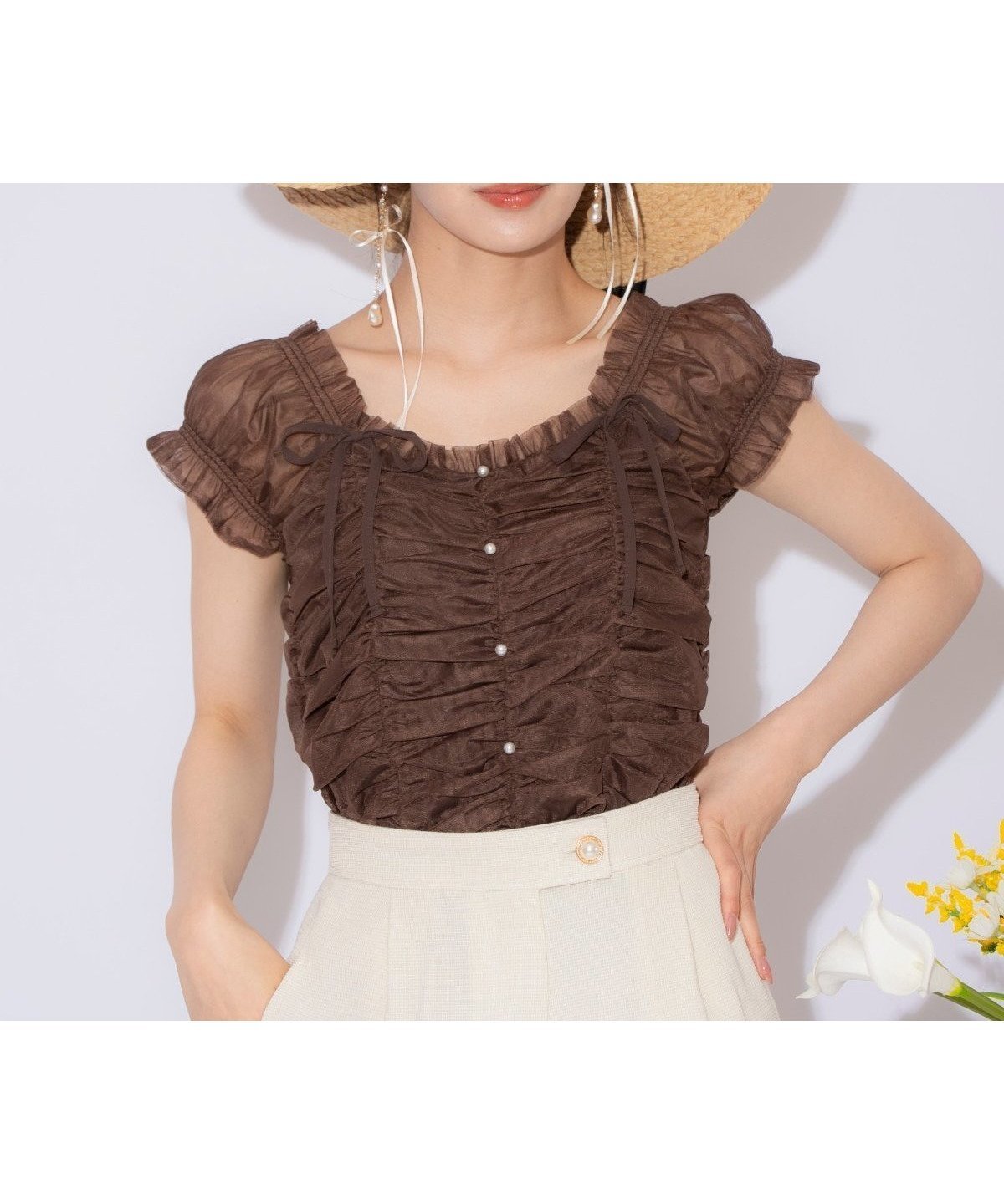 【ウィルセレクション/WILLSELECTION】のチュールギャザートップス インテリア・キッズ・メンズ・レディースファッション・服の通販 founy(ファニー) 　ファッション　Fashion　レディースファッション　Fashion for Women　トップス・カットソー　Cut & Sew Tops　カットソー　Cut and Sewn Top　ギャザー　Gathered, Ruffled　コンパクト　Compact, Small Size　チュール　Tulip, Tulip Motif　パール　Pearl, Pearl Accent　フリル　Frill, Ruffle　リボン　Ribbon, Bow　エレガント 上品　Elegant　ダークブラウン|ID: prp329100004662248 ipo3291000000033734116