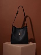 【スナイデル/SNIDEL】のツイストメタルトートバッグ 人気、トレンドファッション・服の通販 founy(ファニー) ファッション Fashion レディースファッション Fashion for Women バッグ Bags ショルダー Shoulder, Shoulder Strap タンブラー Tumbler, Travel Mug ツイスト Tweed, Tweed Fabric フェイクレザー Faux Leather, PU Leather フォルム Silhouette, Form ポケット Pocket, Pocket Detail ポーチ Pouch, Small Case ラップ Wrap, Wrap Design 財布 Wallet, Purse thumbnail BLK[009]|ID: prp329100004662285 ipo3291000000033734267