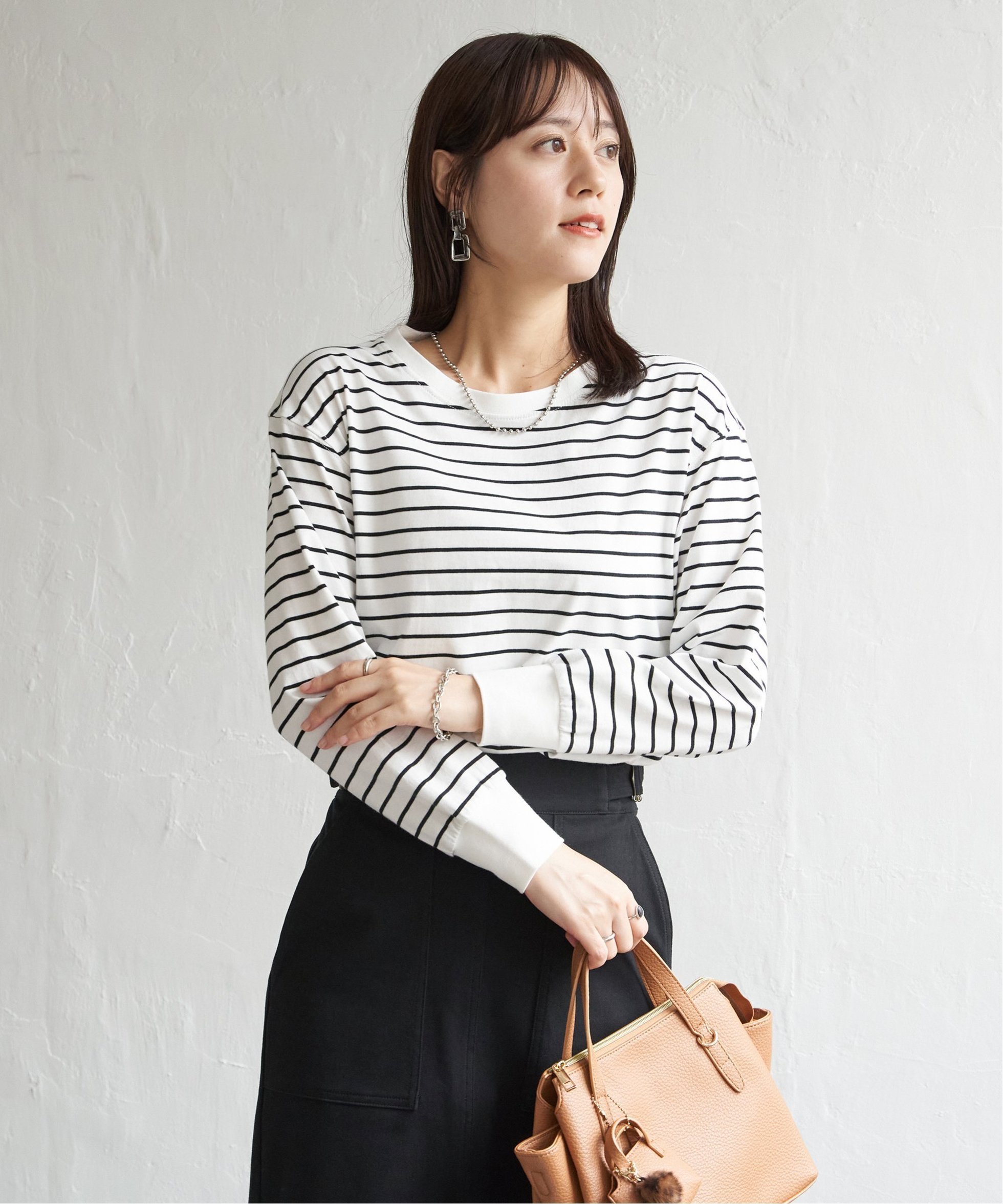 【イッカ/ikka】の【芸能人着用】コットンUSA裾ラウンドロンT 人気、トレンドファッション・服の通販 founy(ファニー) 　ファッション　Fashion　レディースファッション　Fashion for Women　トップス・カットソー　Cut & Sew Tops　ロングTシャツ・Tシャツ　Longline T-Shirts & Tees　インナー　Innerwear　カットソー　Cut and Sewn Top　シンプル　Simple, Minimal　ラウンド　Round, Round Neck　 other-1|ID: prp329100004662328 ipo3291000000033921423