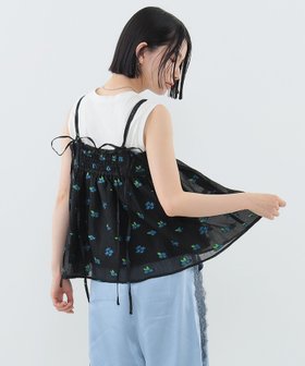 【カロリナ グレイサー/CAROLINA GLASER】の【8/7再値下げ】フラワー刺繍シアーキャミ 人気、トレンドファッション・服の通販 founy(ファニー) ファッション Fashion レディースファッション Fashion for Women トップス・カットソー Cut & Sew Tops キャミソール&ノースリーブ Camisoles & Sleeveless Tops おすすめ Recommended / Our Picks オーガンジー Organza Fabric キャミソール Camisole, Spaghetti Strap Top シャーリング Shirring, Ruched セットアップ Set-Up, Coordinated Outfit タンク Tank Top, Sleeveless Top フラワー Flower, Floral ペプラム Peplum, Flared Hem リボン Ribbon, Bow |ID:prp329100004662839