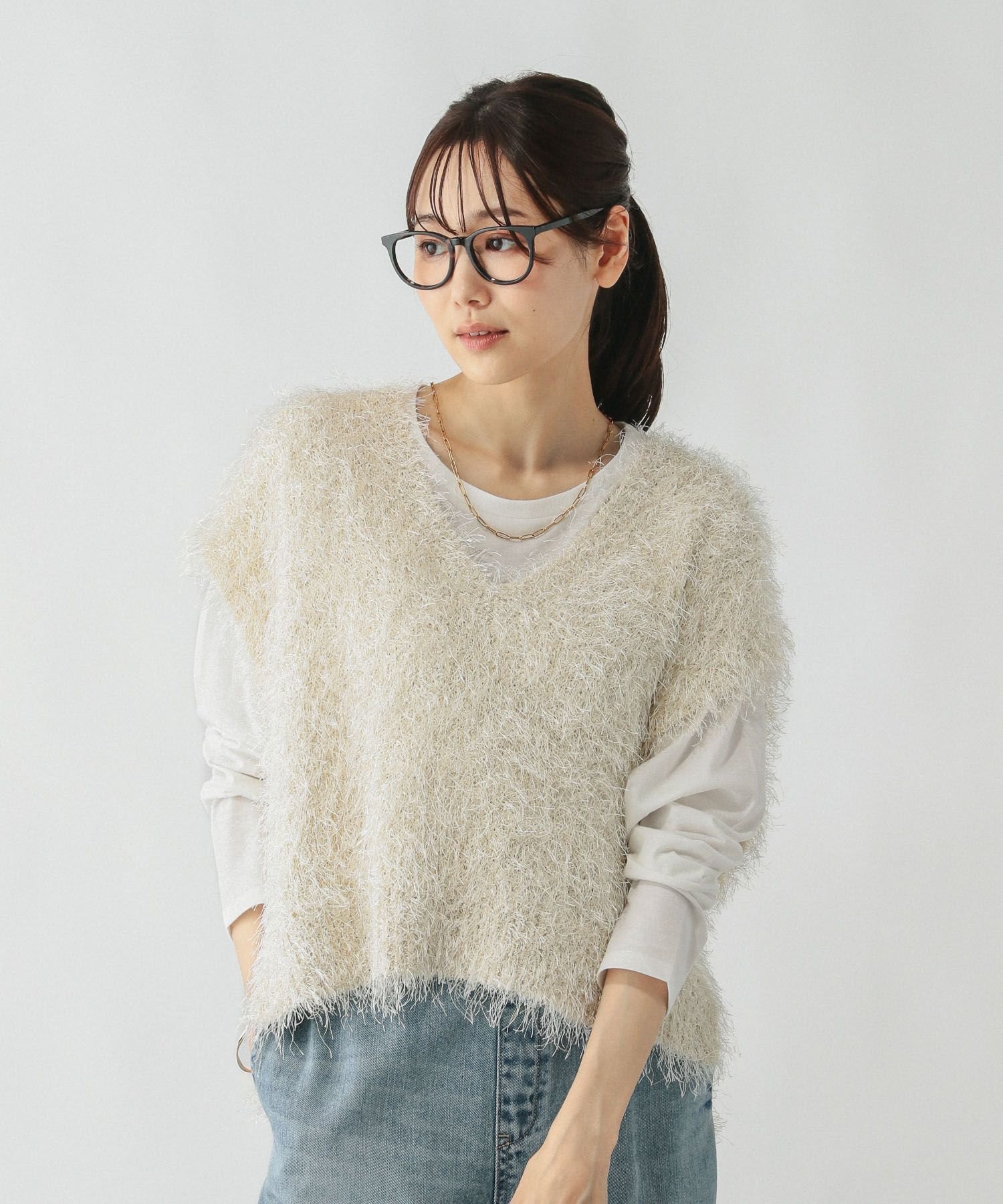 【グローバルワーク/GLOBAL WORK】のサラサラシャギーベスト/長袖T/581160 インテリア・キッズ・メンズ・レディースファッション・服の通販 founy(ファニー) 　ファッション　Fashion　レディースファッション　Fashion for Women　アウター　Coat / Outerwear Collection　トップス・カットソー　Cut & Sew Tops　ベスト&ジレ / 重ね着スタイル　Vests & Gilets　おすすめ　Recommended / Our Picks　インナー　Innerwear　スリット　Slit, Slit Detail　デニム　Denim, Jeans Material　フレア　Flare, Flared　ベスト　Vest, Waistcoat　ベーシック　Basic, Essential　ワイド　Wide, Wide Fit　長袖　Long Sleeve, Full Sleeve　アイボリー08|ID: prp329100004662906 ipo3291000000034310545