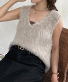 【ゼヴォン/Thevon】のシャギーVネックベスト ベージュ|ID: prp329100004663048 ipo3291000000033737259