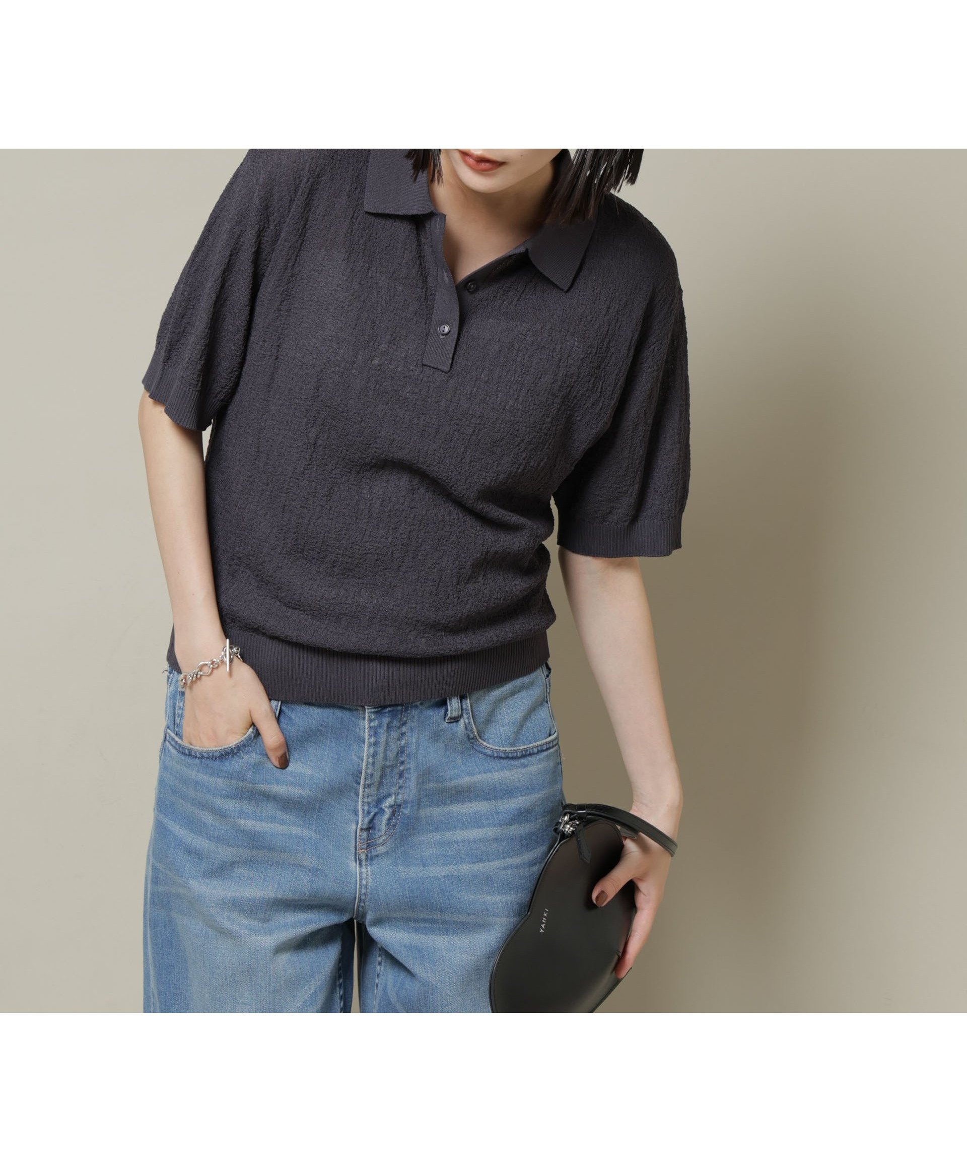 【ナノ ユニバース/nano universe】の梨地半袖ポロニット インテリア・キッズ・メンズ・レディースファッション・服の通販 founy(ファニー) 　ファッション　Fashion　レディースファッション　Fashion for Women　トップス・カットソー　Cut & Sew Tops　ニット　Knit Tops & Sweaters　インナー　Innerwear　ウォッシャブル　Machine Washable　キャミソール　Camisole, Spaghetti Strap Top　コンパクト　Compact, Small Size　タンク　Tank Top, Sleeveless Top　トレンド　Trend, Trending Now　フェミニン　Feminine, Girly　半袖　Short Sleeve, Half Sleeve　羽織　Haori, Light Jacket　ワイド　Wide, Wide Fit　おすすめ　Recommended / Our Picks　2025年　2025　2025-2026秋冬・A/W　Autumn/Winter 2025–26 AW25–26　チャコール3|ID: prp329100004663310 ipo3291000000033738186