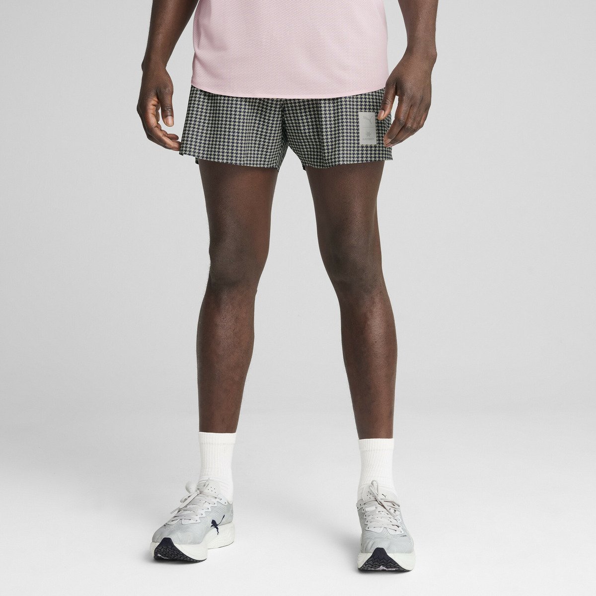 【プーマ/PUMA / MEN】のメンズ ランニング PUMA x SAYSKY ショーツ AOP 人気、トレンドファッション・服の通販 founy(ファニー) 　ファッション　Fashion　メンズファッション　Fashion for Men　インナー　Innerwear　コレクション　Collection, Seasonal Line　ショーツ　Shorts, Short Pants　ショート　Short, Short Length　スタイリッシュ　Stylish, Fashionable　ドローコード　Drawcord, Drawstring Cord　メンズ　Men's, Menswear　ランニング　Running, Running Wear, Activewear, Jogging　吸水　Absorbent, Quick-Dry　軽量　Lightweight, Ultra Light　 other-1|ID: prp329100004663588 ipo3291000000033739275