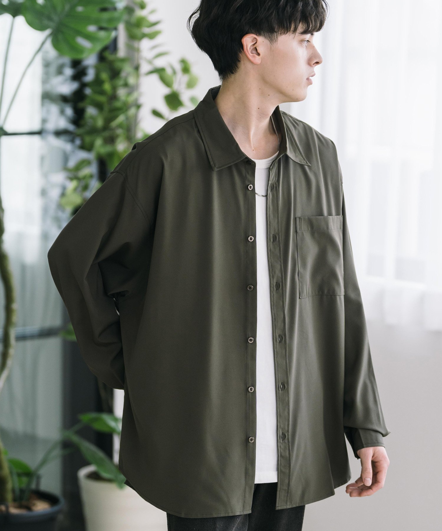 【ロッキーモンロー/Rocky Monroe】のオーバーサイズレギュラーカラーストレッチシャツ インテリア・キッズ・メンズ・レディースファッション・服の通販 founy(ファニー) 　ファッション　Fashion　レディースファッション　Fashion for Women　トップス・カットソー　Cut & Sew Tops　シャツ・ブラウス・オフィスカジュアル　Elegant Blouses & Button-Ups　カットソー　Cut and Sewn Top　ショルダー　Shoulder, Shoulder Strap　ジャケット　Jacket, Outerwear　スタンダード　Standard, Basic　とろみ　Fluid, Flowy Fabric　トレンド　Trend, Trending Now　ドロップ　Drop Shoulder, Dropped Style　定番　Standard, Basic Item　バランス　Balance, Style Balance　ビッグ　Big, Oversized　メンズ　Men's, Menswear　ルーズ　Loose, Oversized　レギュラー　Regular, Standard Fit　ワイド　Wide, Wide Fit　ワーク　Workwear, Utility Style　再入荷　Restock / Back in Stock　おすすめ　Recommended / Our Picks　ビジネス 仕事 通勤　Business / Work / Commuting　カーキ|ID: prp329100004663608 ipo3291000000033881430
