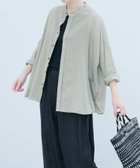 【かぐれ/kagure / URBAN RESEARCH】のバックタックワイドシャツ 人気、トレンドファッション・服の通販 founy(ファニー) ファッション Fashion レディースファッション Fashion for Women トップス・カットソー Cut & Sew Tops シャツ・ブラウス・オフィスカジュアル Elegant Blouses & Button-Ups バッグ Bags エアリー Airy Texture 吸水 Absorbent, Quick-Dry シアー Sheer, See-Through シンプル Simple, Minimal スタンド Stand Collar, Upright Stand ストレート Straight, Straight Cut フロント Front, Front Design ワイド Wide, Wide Fit S/S・春夏 SS, Spring/Summer, Warm Season おすすめ Recommended / Our Picks 夏 Summer エレガント 上品 Elegant 2025年 2025 2025春夏・S/S Spring/Summer 2025 SS25 thumbnail SMOKE KHK|ID: prp329100004663611 ipo3291000000033844628