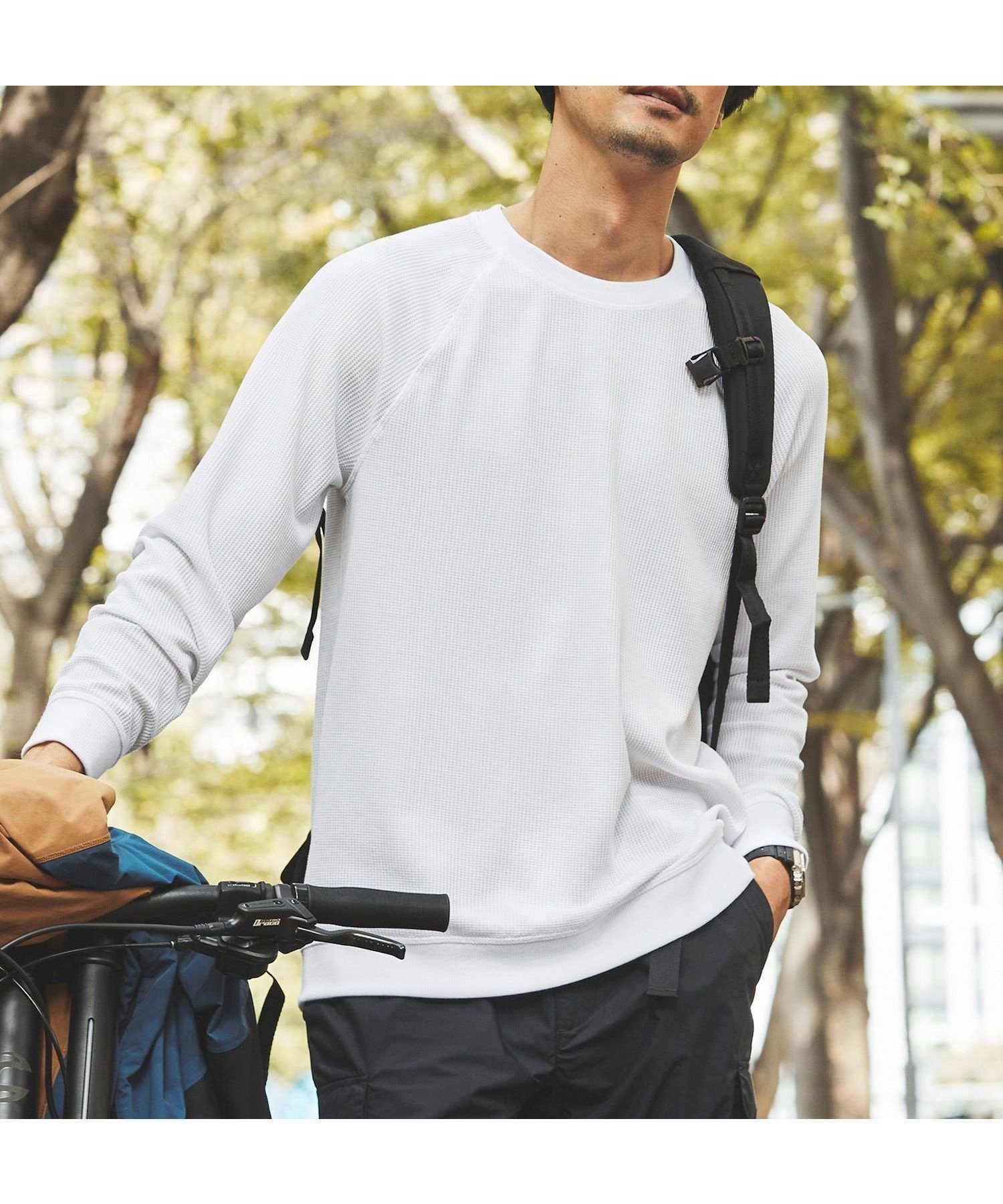 【エーグル/AIGLE】の吸水速乾 ワッフルラグランTシャツ RP インテリア・キッズ・メンズ・レディースファッション・服の通販 founy(ファニー) 　ファッション　Fashion　レディースファッション　Fashion for Women　トップス・カットソー　Cut & Sew Tops　シャツ・ブラウス・オフィスカジュアル　Elegant Blouses & Button-Ups　ロングTシャツ・Tシャツ　Longline T-Shirts & Tees　おすすめ　Recommended / Our Picks　アウトドア　Outdoor Clothing　スリーブ　Sleeve, Long Sleeve / Short Sleeve　フィット　Fit, Slim Fit　ブルゾン　Blouson, Bomber Jacket　レギュラー　Regular, Standard Fit　ワッフル　Waffle, Waffle Knit　吸水　Absorbent, Quick-Dry　定番　Standard, Basic Item　ビジネス 仕事 通勤　Business / Work / Commuting　長袖　Long Sleeve, Full Sleeve　ホワイト|ID: prp329100004664304 ipo3291000000034983172