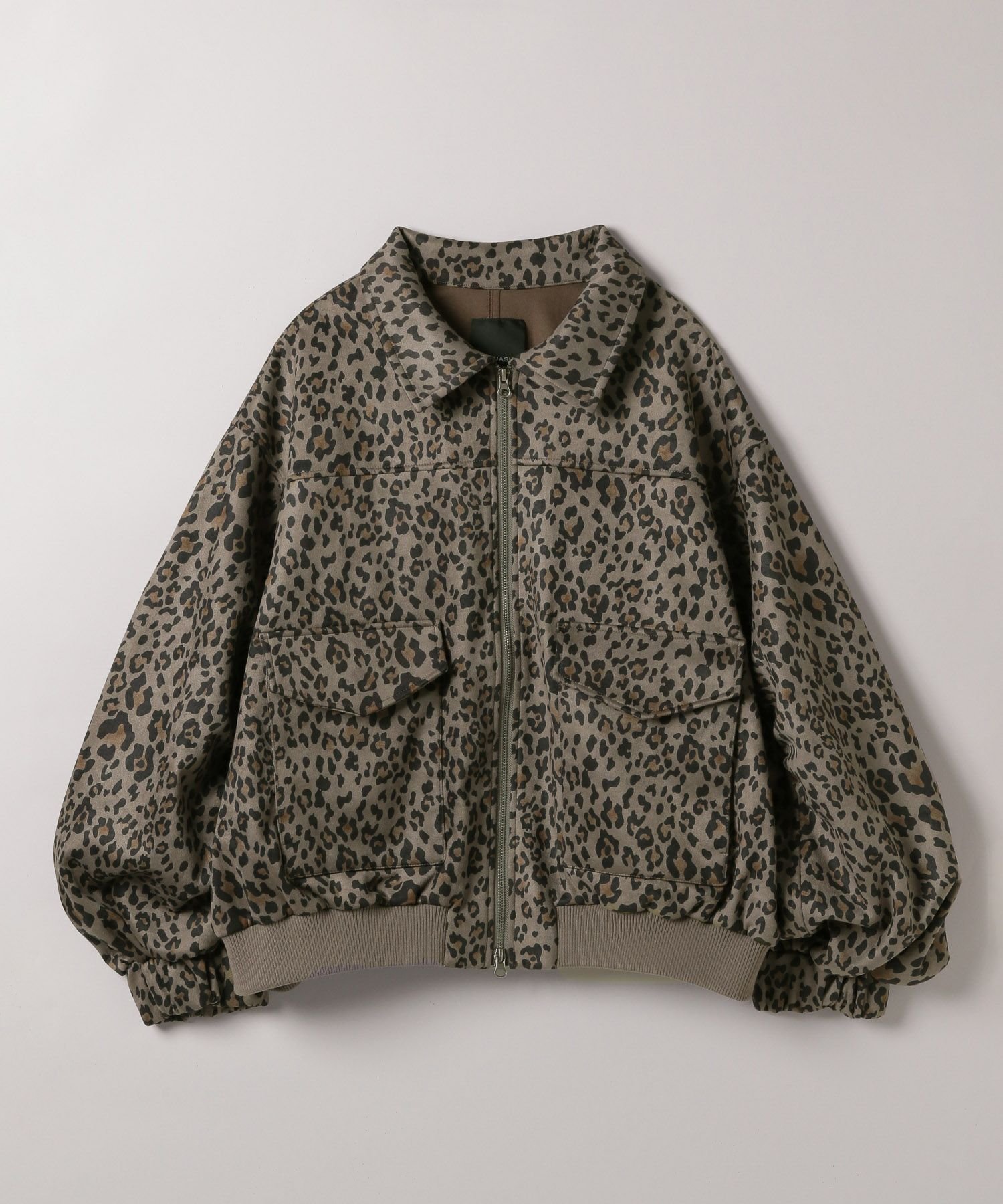 【ジーナシス/JEANASiS】のモンスターブルゾン インテリア・キッズ・メンズ・レディースファッション・服の通販 founy(ファニー)  ファッション Fashion レディースファッション Fashion for Women アウター Coat / Outerwear Collection ブルゾンジャケット・スポーティアウター Blouson Jackets おすすめ Recommended / Our Picks カットソー Cut and Sewn Top ビンテージ Vintage, Retro Style フォルム Silhouette, Form フレア Flare, Flared ブルゾン Blouson, Bomber Jacket ボトム Bottoms, Lower Wear ルーズ Loose, Oversized ワイド Wide, Wide Fit レオパード|ID: prp329100004665832 ipo3291000000034313744