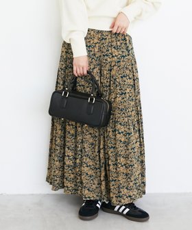【ルクールブラン/le.coeur blanc】の《手洗い可能》Fanaka別注フラワープリントスカート 人気、トレンドファッション・服の通販 founy(ファニー) ファッション Fashion レディースファッション Fashion for Women スカート Skirts おすすめ Recommended / Our Picks なめらか Smooth, Silky Texture カットソー Cut and Sewn Top ティアードスカート Tiered Skirt, Flounced Skirt バランス Balance, Style Balance プリント Print, Printed Pattern リラックス Relax, Relaxed Fit ヴィンテージ Vintage Style 別注 Limited Edition, Custom Order |ID:prp329100004666145