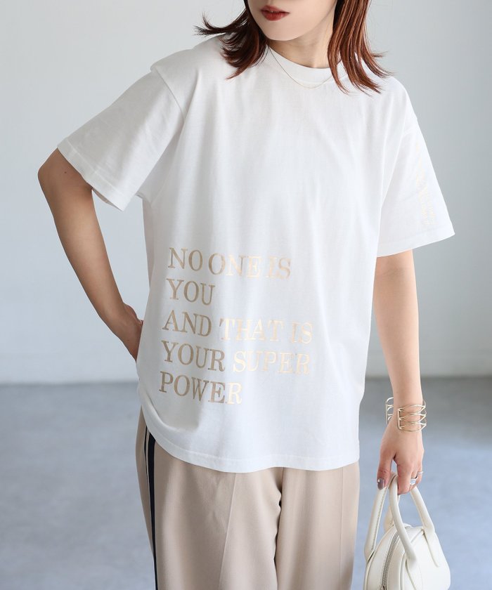 【リベリー/Riberry】の袖ロゴ半袖Tシャツ インテリア・キッズ・メンズ・レディースファッション・服の通販 founy(ファニー) https://founy.com/ ファッション Fashion レディースファッション Fashion for Women トップス・カットソー Cut & Sew Tops シャツ・ブラウス・オフィスカジュアル Elegant Blouses & Button-Ups ロングTシャツ・Tシャツ Longline T-Shirts & Tees インナー Innerwear カーゴパンツ Cargo Pants, Utility Pants カーディガン Cardigan, Knitwear キャミワンピース Cami Dress, Slip Dress シンプル Simple, Minimal チュニック Tunic, Long Top ティアードスカート Tiered Skirt, Flounced Skirt デニム Denim, Jeans Material トレンド Trend, Trending Now フロント Front, Front Design プリント Print, Printed Pattern 半袖 Short Sleeve, Half Sleeve レギュラー Regular, Standard Fit ロング Long, Long-Length おすすめ Recommended / Our Picks 夏 Summer |ID: prp329100004666168 ipo3291000000033749616