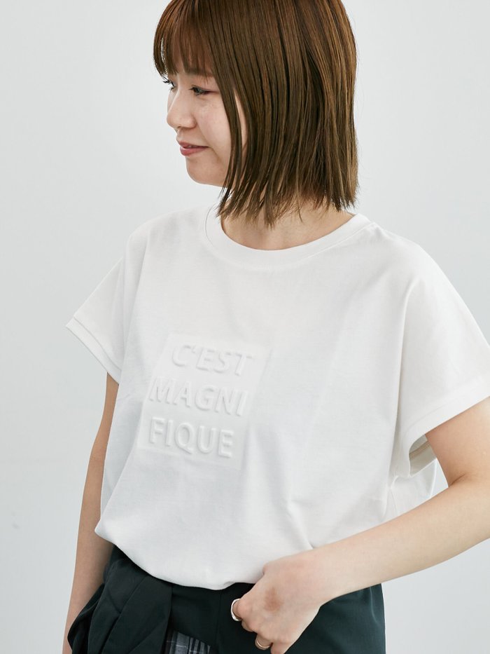 【テチチ/Te chichi】のエンボスロゴTシャツ インテリア・キッズ・メンズ・レディースファッション・服の通販 founy(ファニー) https://founy.com/ ファッション Fashion レディースファッション Fashion for Women トップス・カットソー Cut & Sew Tops シャツ・ブラウス・オフィスカジュアル Elegant Blouses & Button-Ups ロングTシャツ・Tシャツ Longline T-Shirts & Tees コンパクト Compact, Small Size シンプル Simple, Minimal スリーブ Sleeve, Long Sleeve / Short Sleeve フレンチ French, French Style |ID: prp329100004666182 ipo3291000000033749663