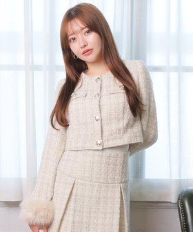 【リップサービス/LIP SERVICE】のLIP SERVICE/ファースリーブツイードクロップドジャケット 人気、トレンドファッション・服の通販 founy(ファニー) ファッション Fashion レディースファッション Fashion for Women アウター Coat / Outerwear Collection レディースジャケット・軽アウター Jackets |ID:prp329100004666200