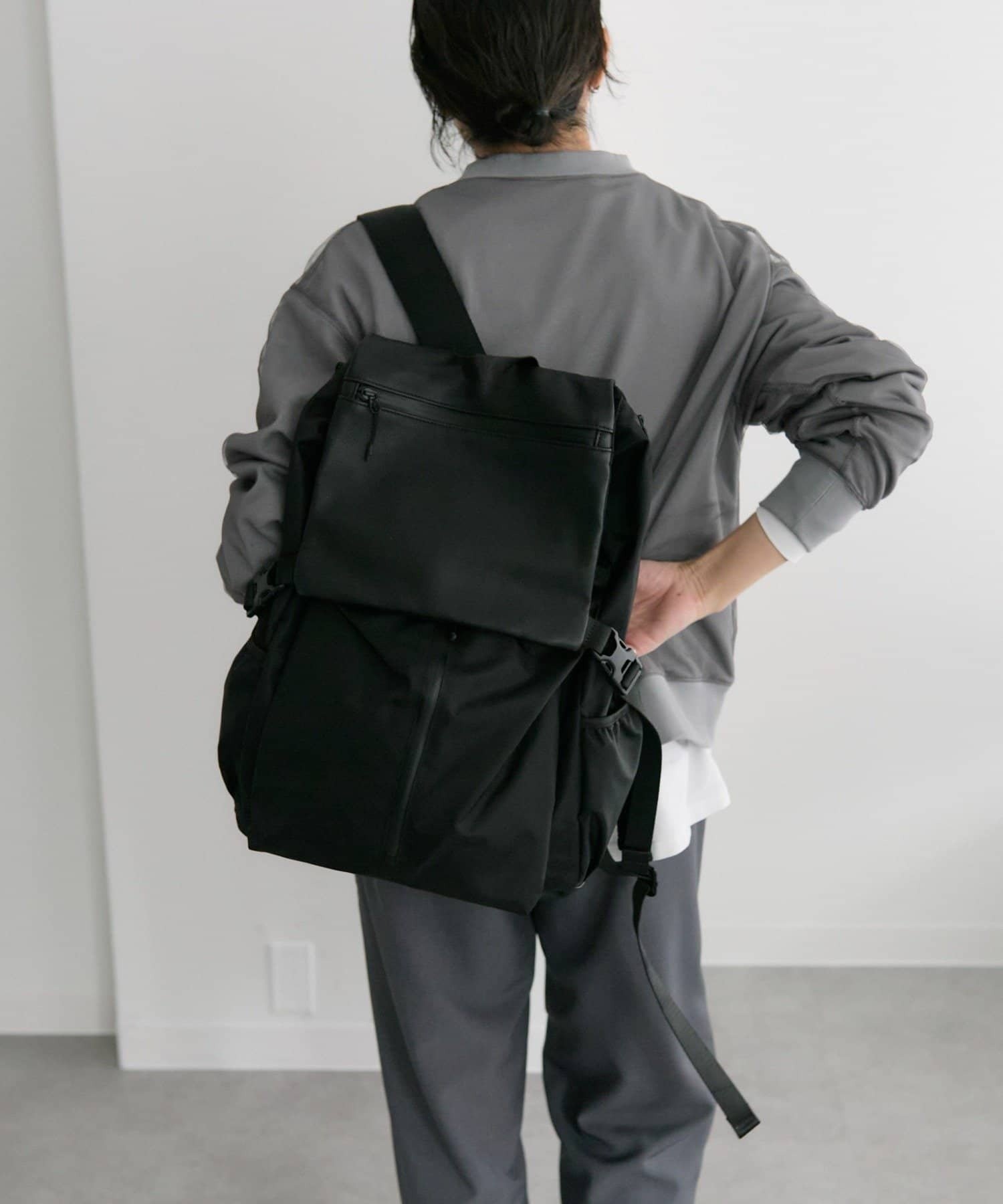 【イア パピヨネ/ear PAPILLONNER】の【BURLAPOUTFITTER×ear】レザーコンビライトリュック インテリア・キッズ・メンズ・レディースファッション・服の通販 founy(ファニー) 　ファッション　Fashion　レディースファッション　Fashion for Women　スタイリッシュ　Stylish, Fashionable　チェック　Check, Plaid, Tartan　人気　Popular, Best Seller　フラップ　Flap, Flap Pocket　ポケット　Pocket, Pocket Detail　リュック　Backpack, Rucksack　おすすめ　Recommended / Our Picks　旅行　Travel　ビジネス 仕事 通勤　Business / Work / Commuting　ブラック|ID: prp329100004666671 ipo3291000000033751465