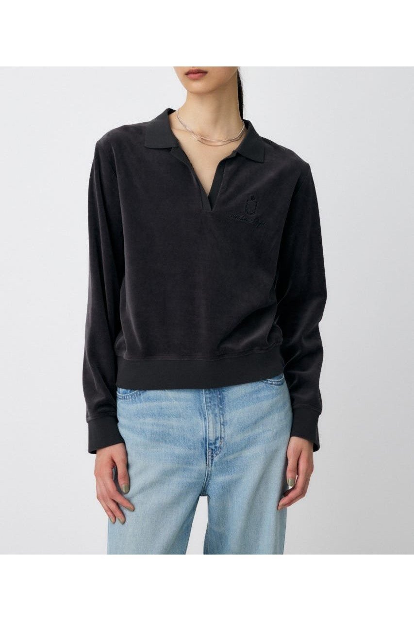 【マウジー/moussy】の【ViVi掲載】VELOUR POLO ロングスリーブTシャツ インテリア・キッズ・メンズ・レディースファッション・服の通販 founy(ファニー) 　雑誌掲載アイテム　Magazine Picks & Fashion Features　ファッション雑誌　Fashion Magazines　ヴィヴィ　ViVi　ファッション　Fashion　レディースファッション　Fashion for Women　トップス・カットソー　Cut & Sew Tops　シャツ・ブラウス・オフィスカジュアル　Elegant Blouses & Button-Ups　ロングTシャツ・Tシャツ　Longline T-Shirts & Tees　ベロアトップス　Velour Tops / Velvet-Look Items　キャップ　Cap, Baseball Cap　シンプル　Simple, Minimal　スニーカー　Sneakers, Trainers　スラックス　Slacks, Dress Pants　スリーブ　Sleeve, Long Sleeve / Short Sleeve　雑誌　Magazine, Fashion Magazine　人気　Popular, Best Seller　ベロア　Velour, Soft Velvet　ロング　Long, Long-Length　ワンポイント　One Point, Statement Accent　A/W・秋冬　Autumn/Winter　再入荷　Restock / Back in Stock　おすすめ　Recommended / Our Picks　エレガント 上品　Elegant　GRY|ID: prp329100004666675 ipo3291000000033751484
