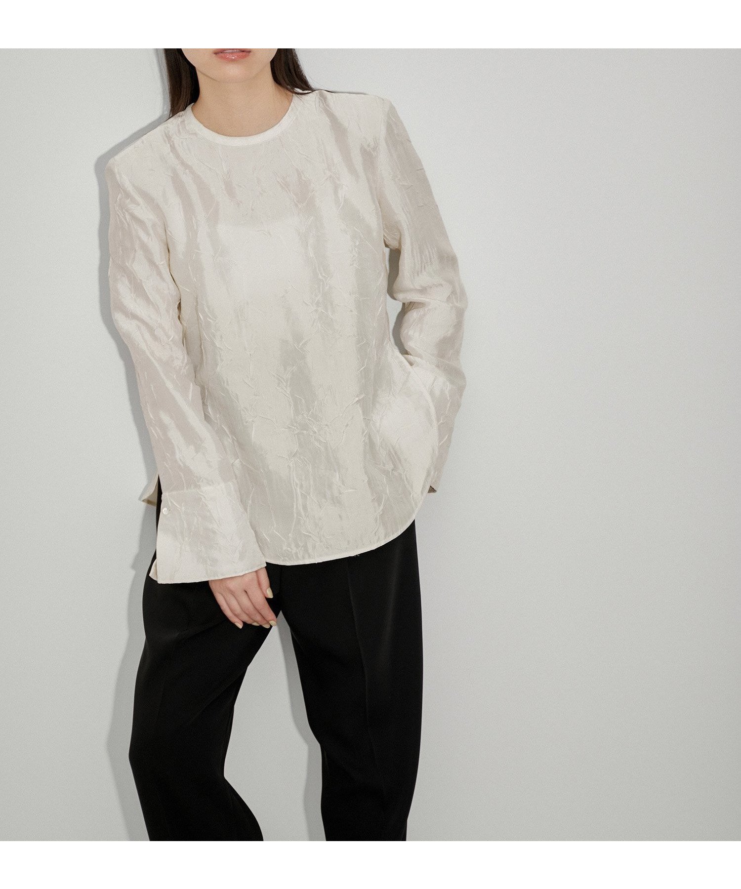 【アダム エ ロペ/ADAM ET ROPE'】のグロッシーTブラウス インテリア・キッズ・メンズ・レディースファッション・服の通販 founy(ファニー) 　ファッション　Fashion　レディースファッション　Fashion for Women　トップス・カットソー　Cut & Sew Tops　シャツ・ブラウス・オフィスカジュアル　Elegant Blouses & Button-Ups　インナー　Innerwear　春　Spring　シンプル　Simple, Minimal　ジャケット　Jacket, Outerwear　スラックス　Slacks, Dress Pants　デニム　Denim, Jeans Material　なめらか　Smooth, Silky Texture　ボトム　Bottoms, Lower Wear　ポケット　Pocket, Pocket Detail　ロンパース　Romper, Jumpsuit　ワッシャー　Washer, Crinkled Finish　S/S・春夏　SS, Spring/Summer, Warm Season　おすすめ　Recommended / Our Picks　夏　Summer　2024年　2024　2024春夏・S/S　Spring/Summer 2024 SS24　オフホワイト(15)|ID: prp329100004667085 ipo3291000000033753184