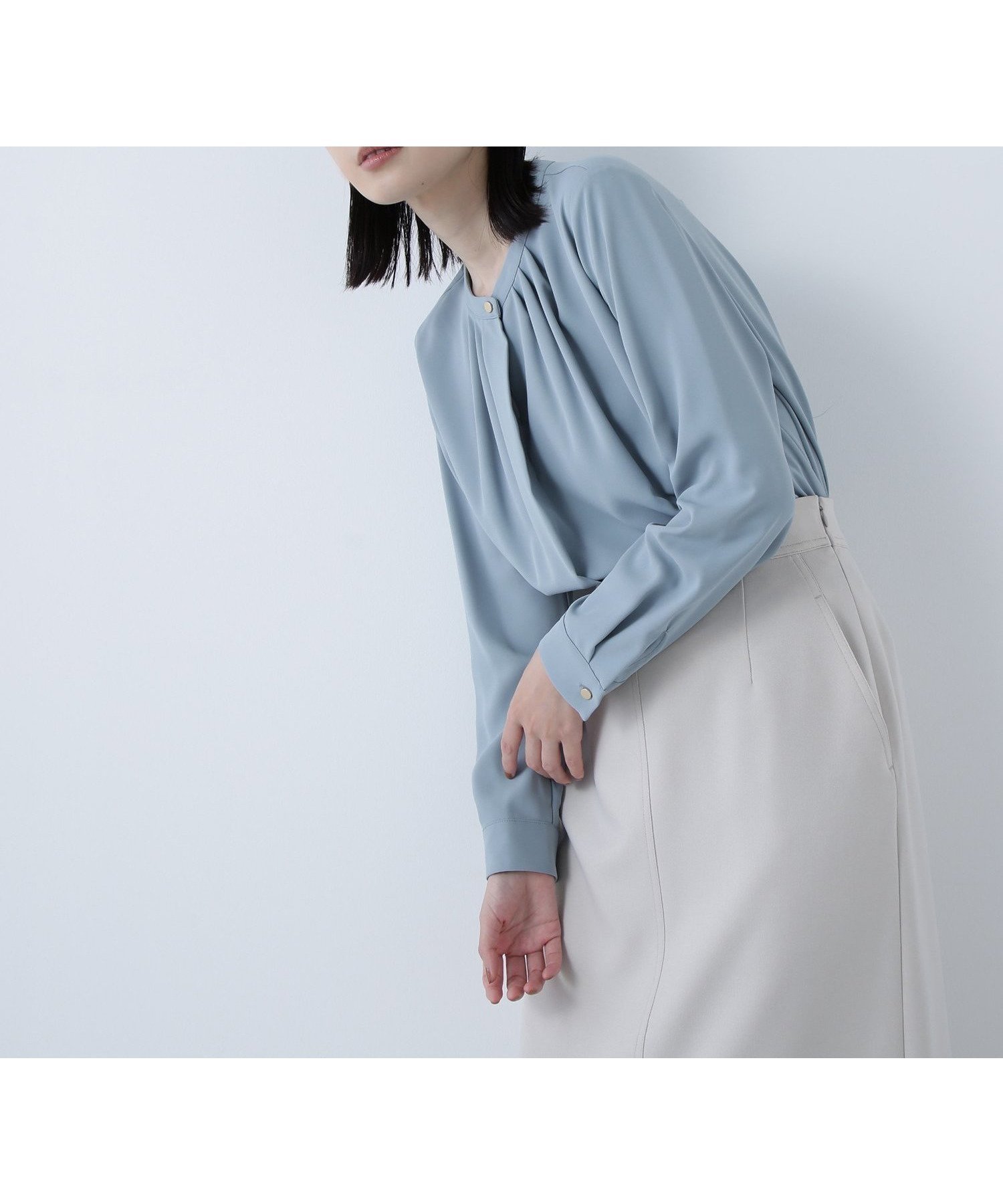 【ナチュラル ビューティー ベーシック/NATURAL BEAUTY BASIC】のフロントタックブラウス インテリア・キッズ・メンズ・レディースファッション・服の通販 founy(ファニー) 　ファッション　Fashion　レディースファッション　Fashion for Women　トップス・カットソー　Cut & Sew Tops　シャツ・ブラウス・オフィスカジュアル　Elegant Blouses & Button-Ups　シンプル　Simple, Minimal　ジャケット　Jacket, Outerwear　ジョーゼット　Georgette, Semi-Sheer Fabric　ベーシック　Basic, Essential　エレガント 上品　Elegant　ダスティミント|ID: prp329100004667170 ipo3291000000034026097