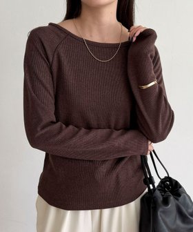 【フレディ&グロスター/FREDY&GLOSTER】のラメテレコボートネックプルオーバー 人気、トレンドファッション・服の通販 founy(ファニー) ファッション Fashion レディースファッション Fashion for Women トップス・カットソー Cut & Sew Tops カジュアルプルオーバー・ニットトップス Pullovers & Knit Tops / Casual Pullovers インナー Innerwear キャミワンピース Cami Dress, Slip Dress ストレート Straight, Straight Cut テレコ Ribbed, Rib Stitch フィット Fit, Slim Fit おすすめ Recommended / Our Picks エレガント 上品 Elegant 2025年 2025 2025-2026秋冬・A/W Autumn/Winter 2025–26 AW25–26 |ID:prp329100004667279